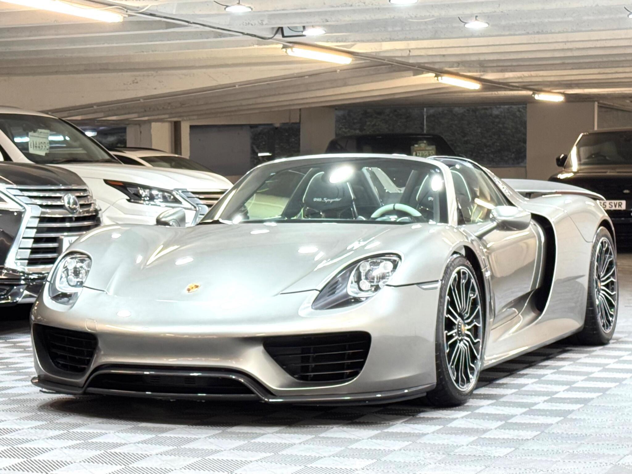 Porsche 918 - Image 20