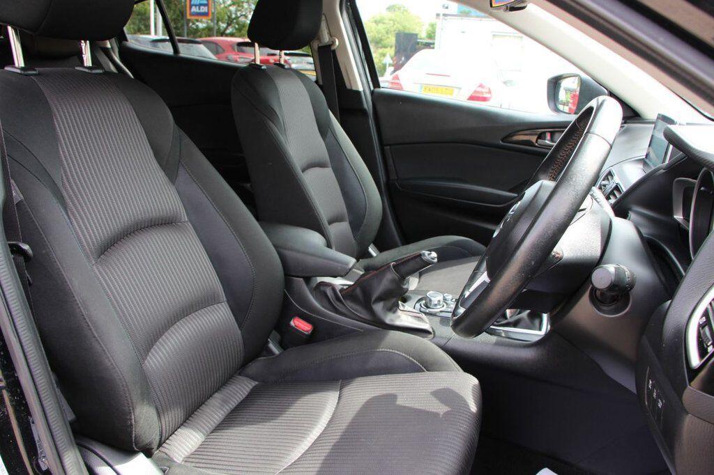 Mazda MAZDA3 - Image 14