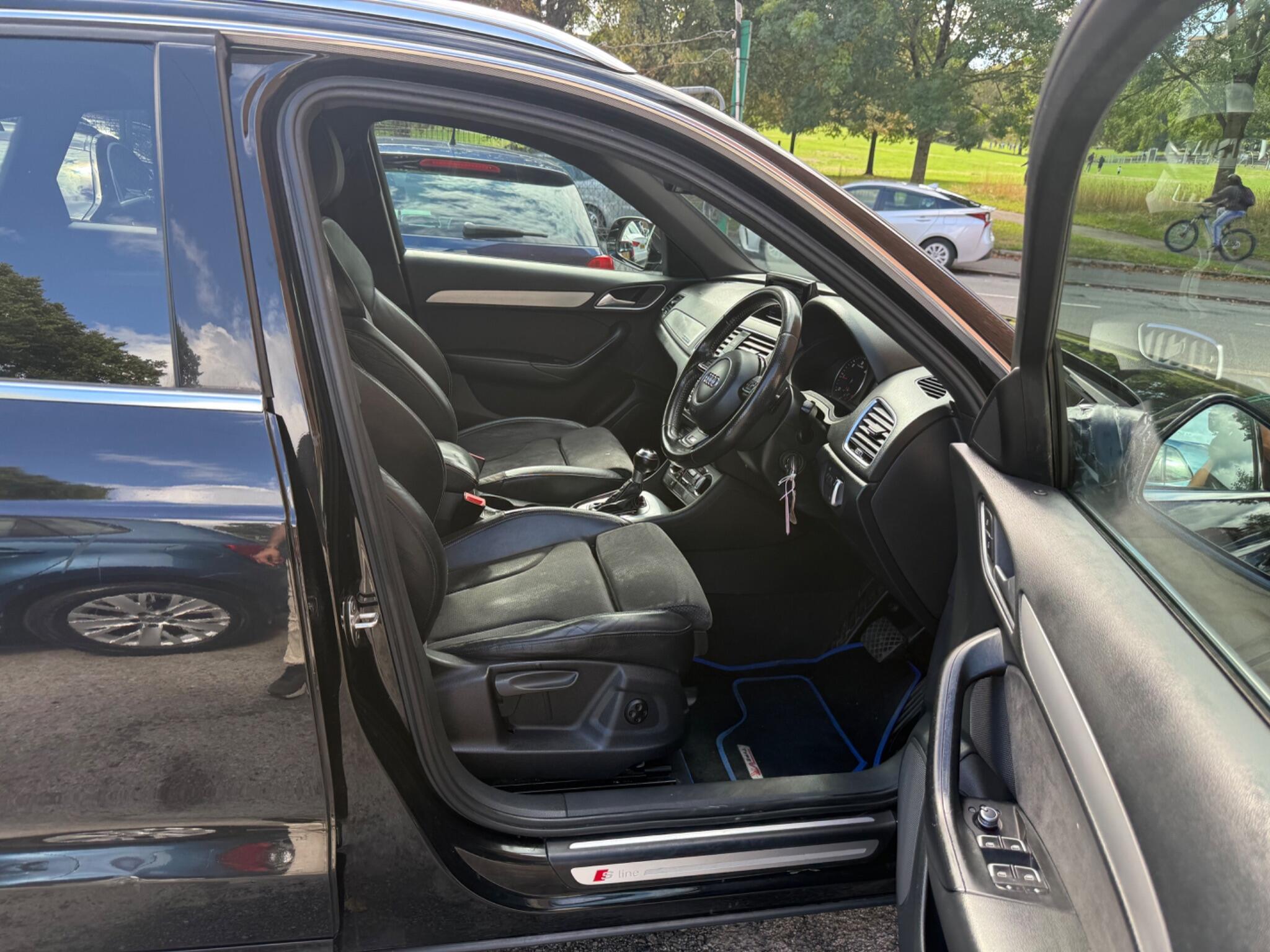 Audi Q3 - Image 19
