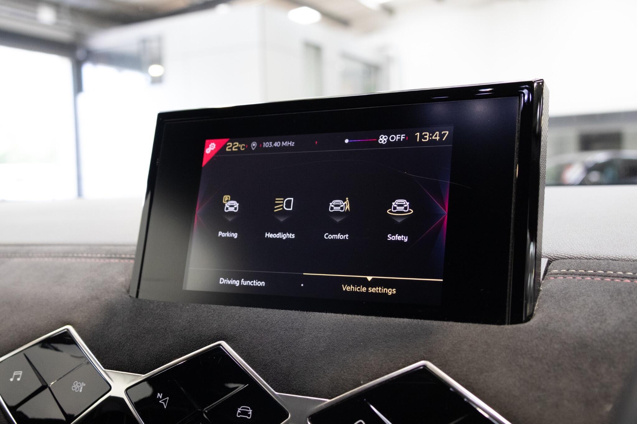 DS AUTOMOBILES DS 3 CROSSBACK - Image 17