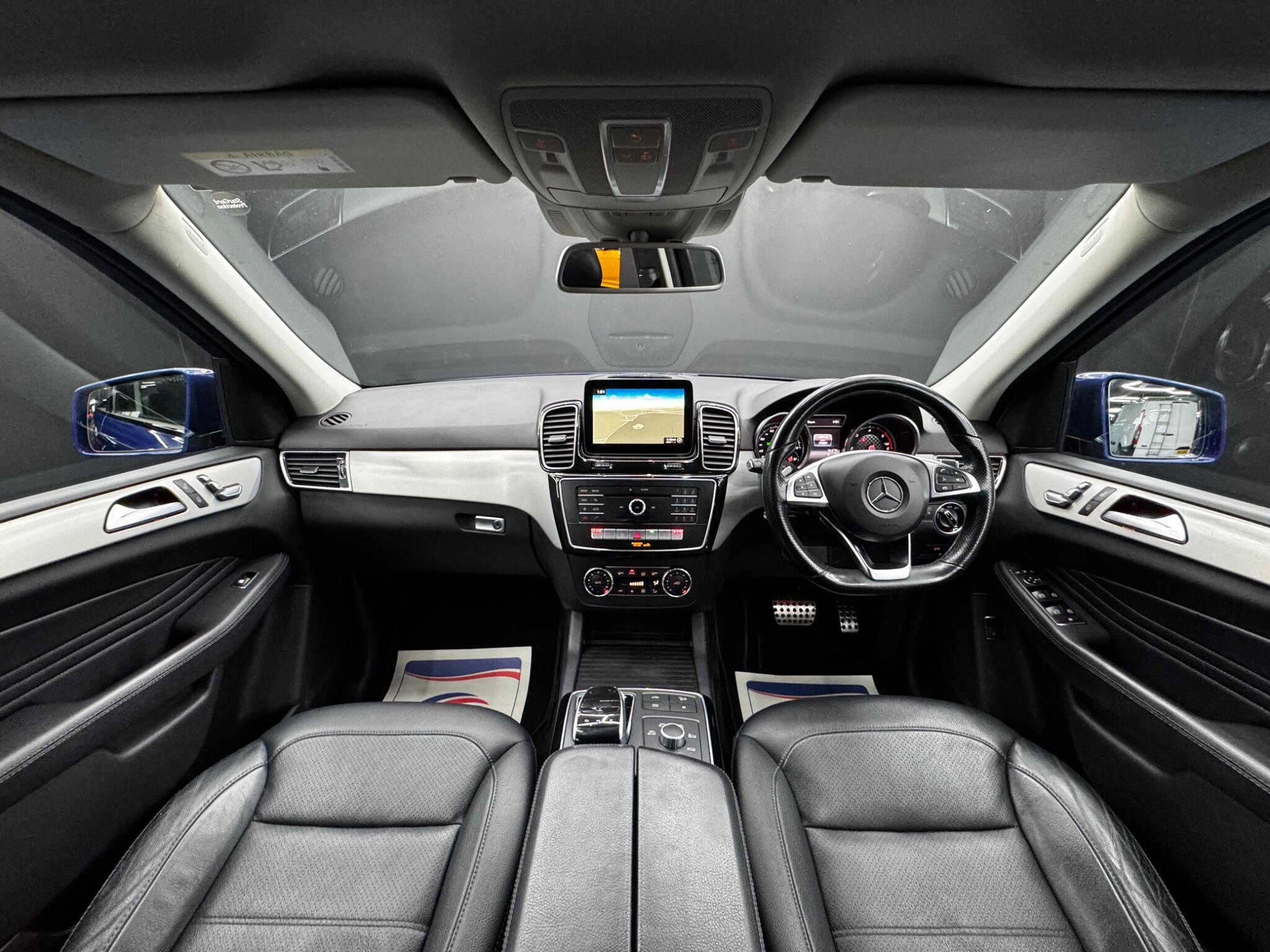 Mercedes GLE - Image 18