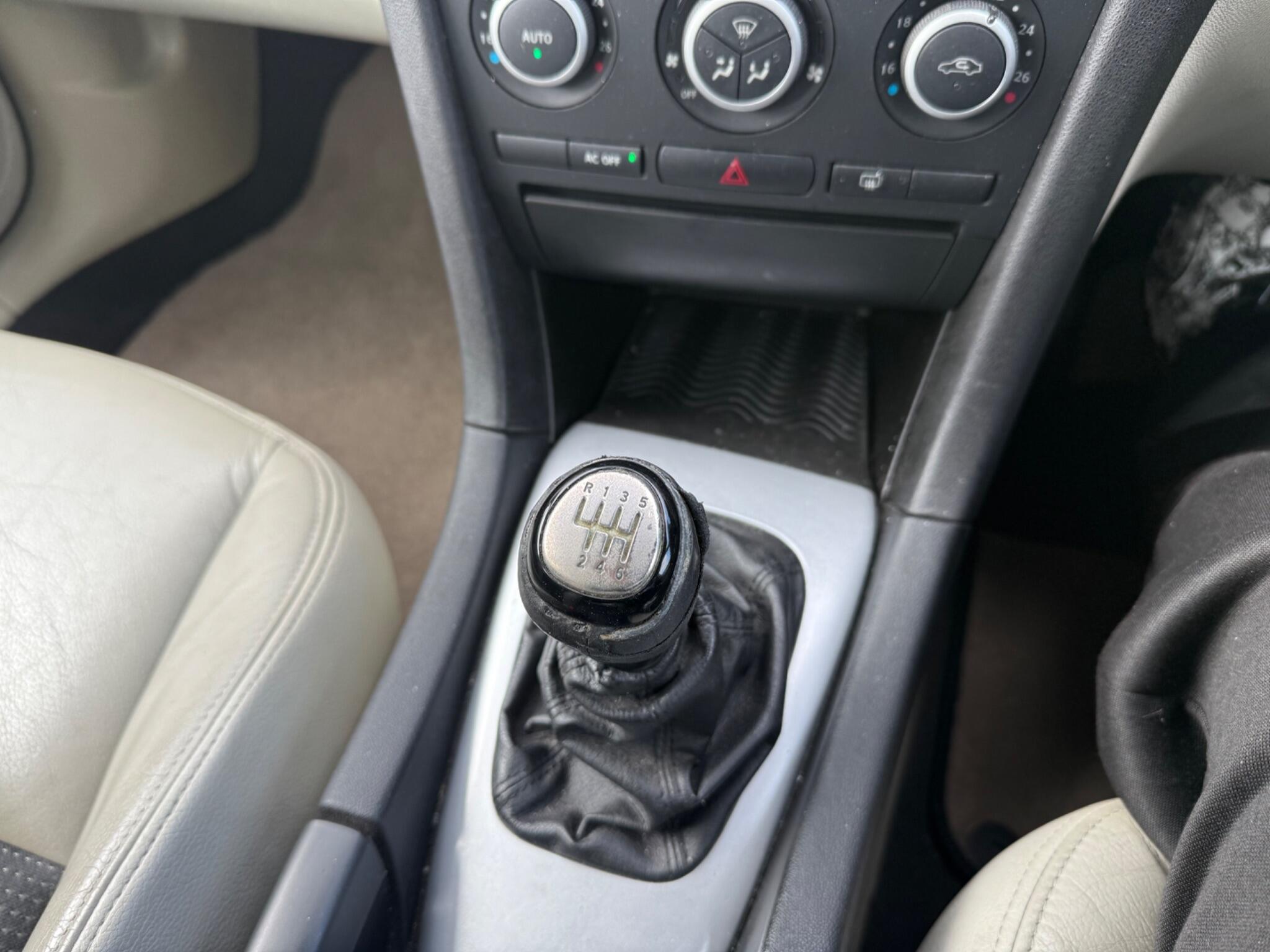 Saab 9-3 - Image 18