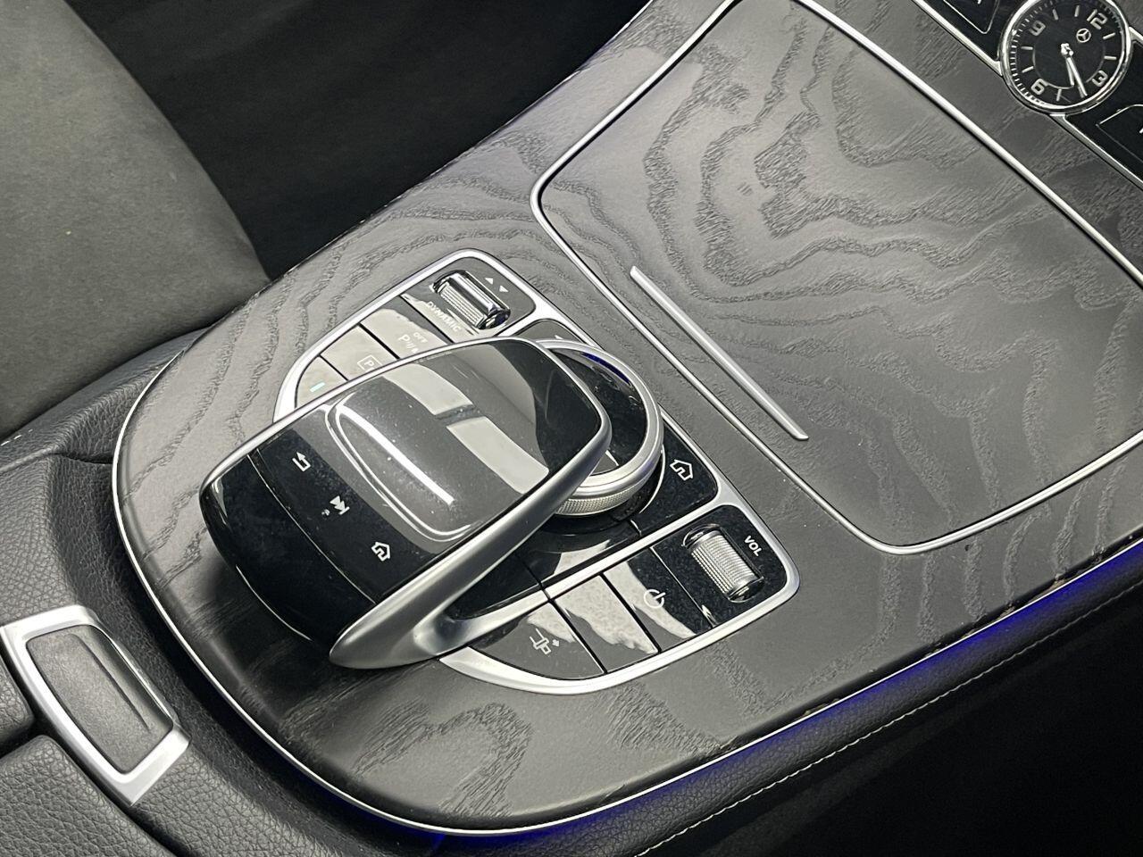 Mercedes-benz E-CLASS - Image 41