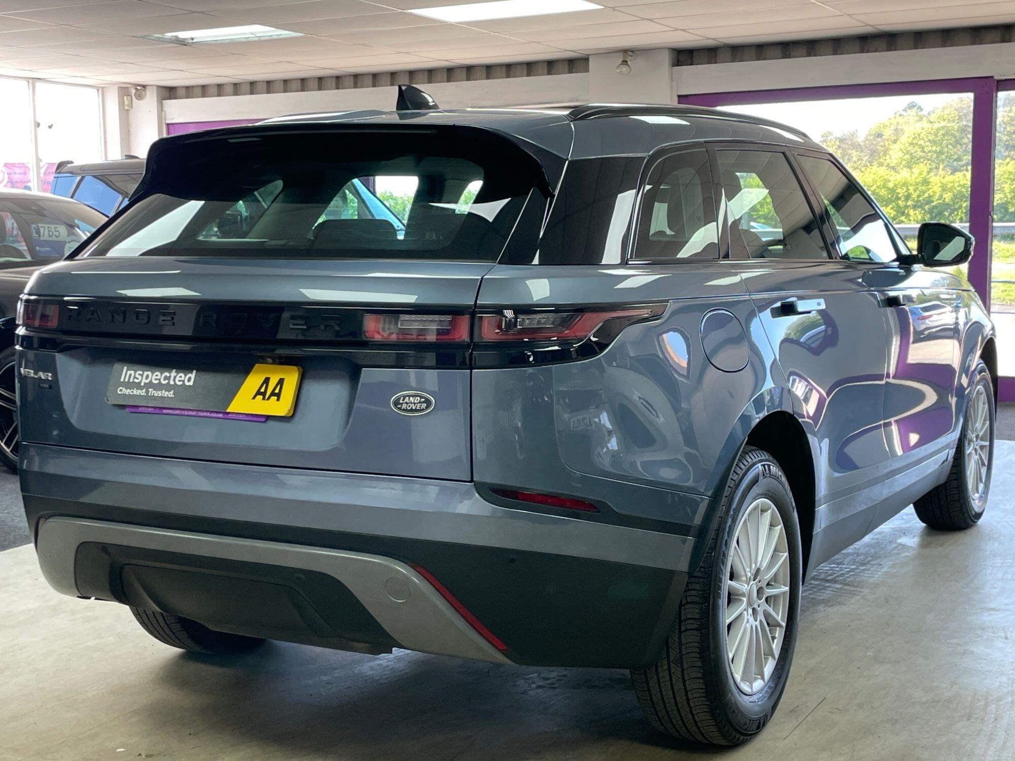 Land Rover Range Rover Velar - Image 11