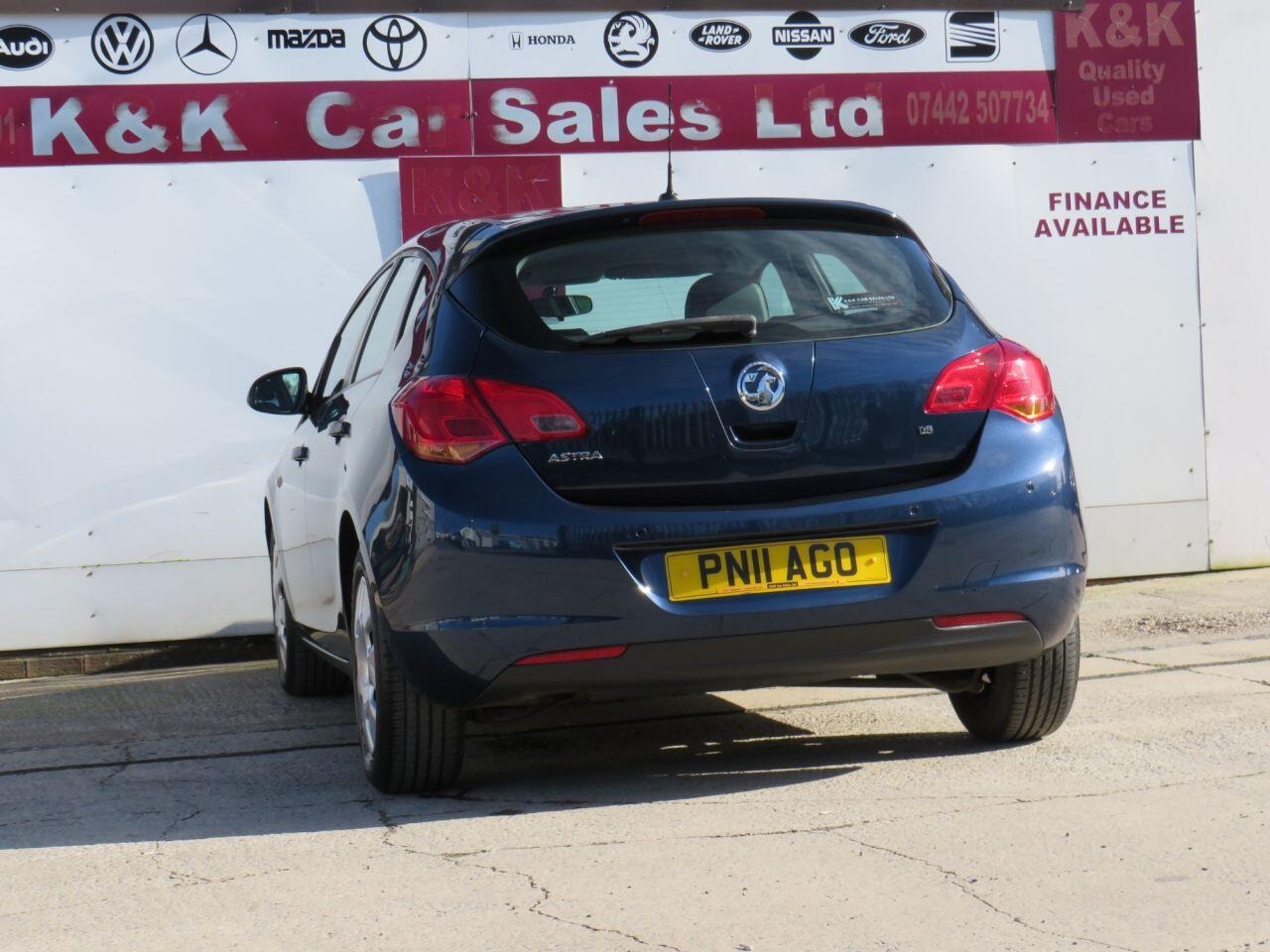 Vauxhall Astra - Image 33