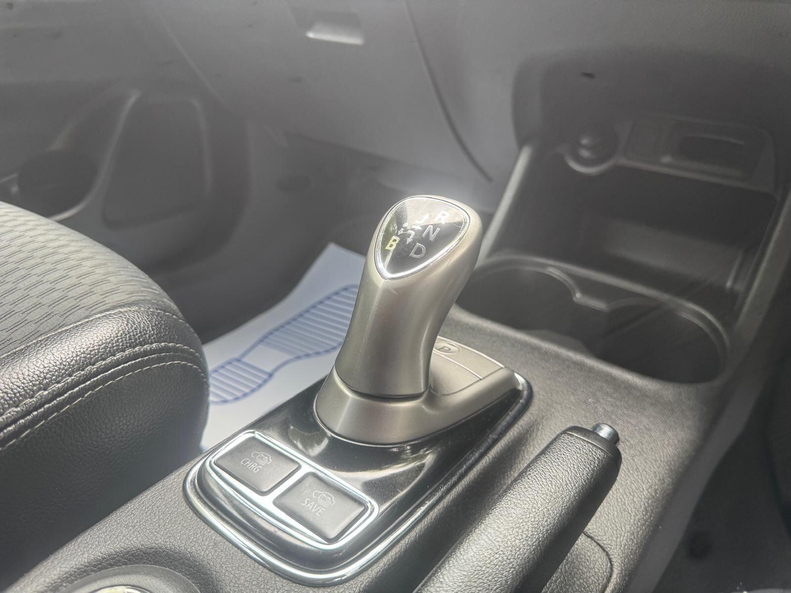Mitsubishi Outlander - Image 16