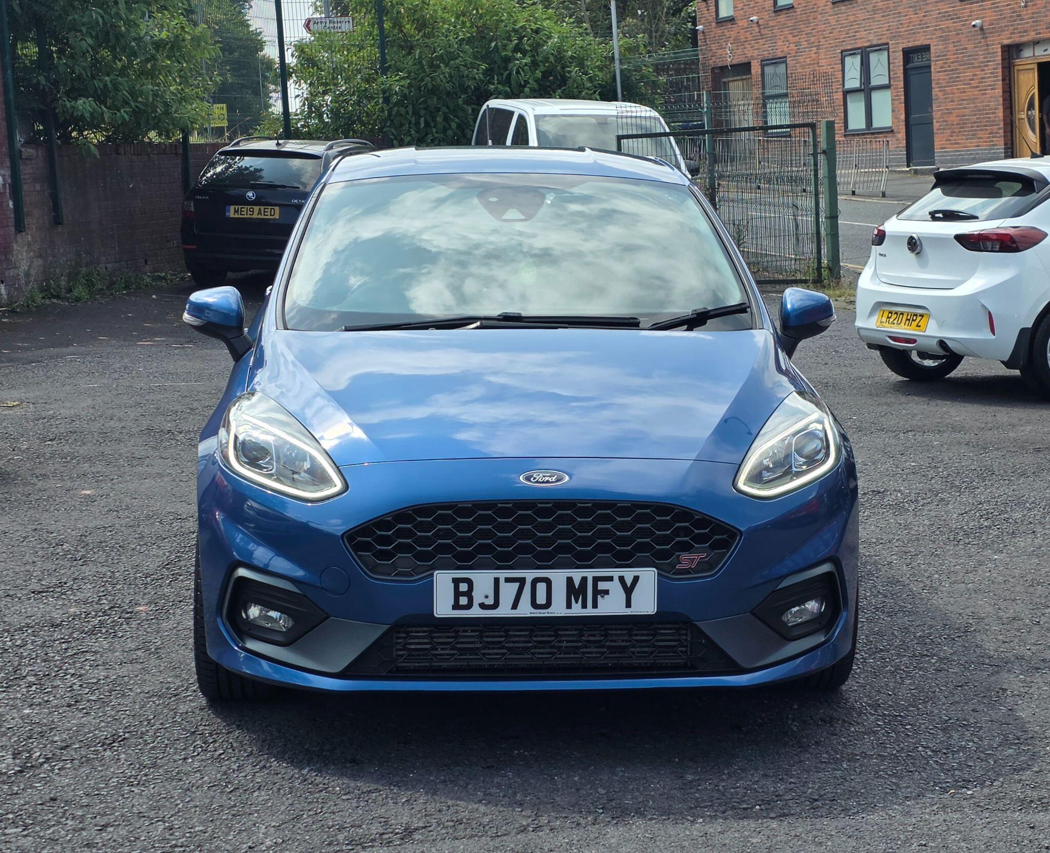 Ford Fiesta - Image 2