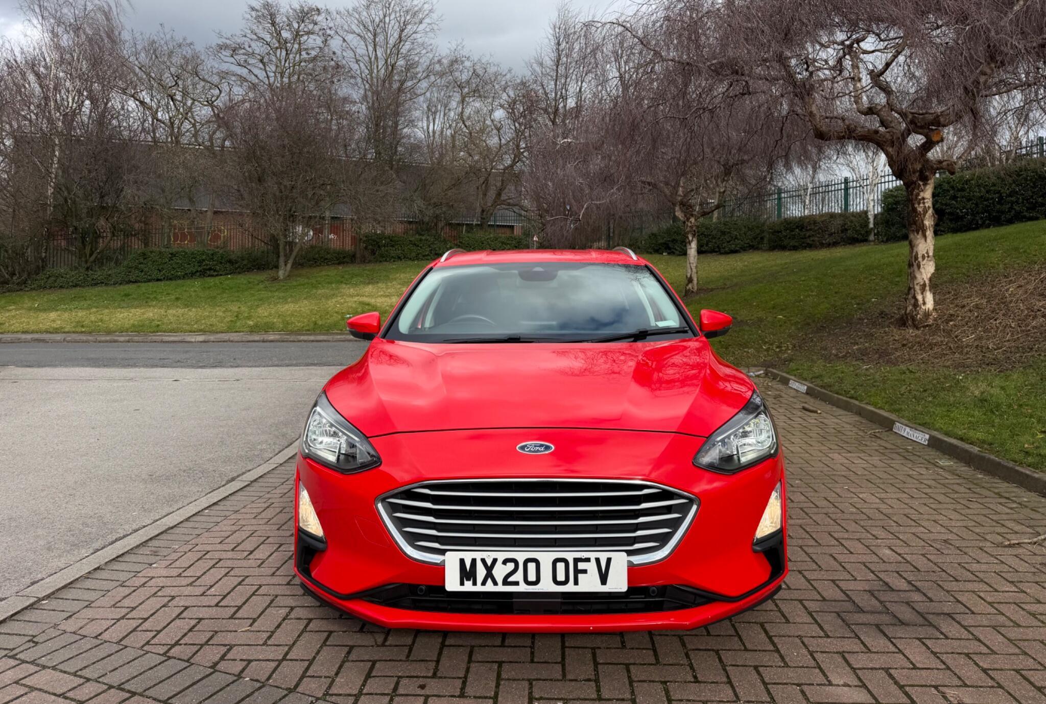 Ford Focus - Image 15