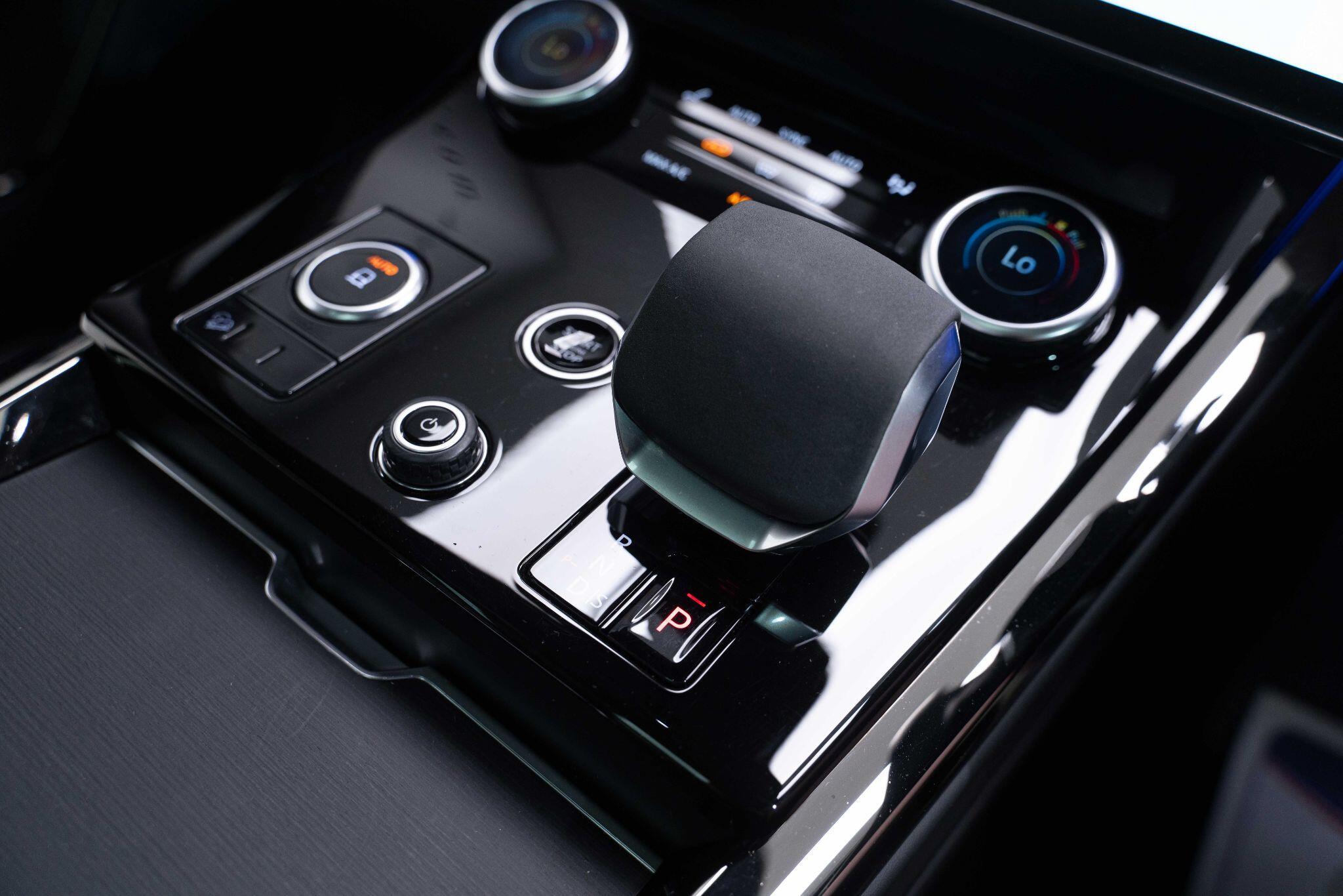 Land Rover RANGE ROVER SPORT - Image 8
