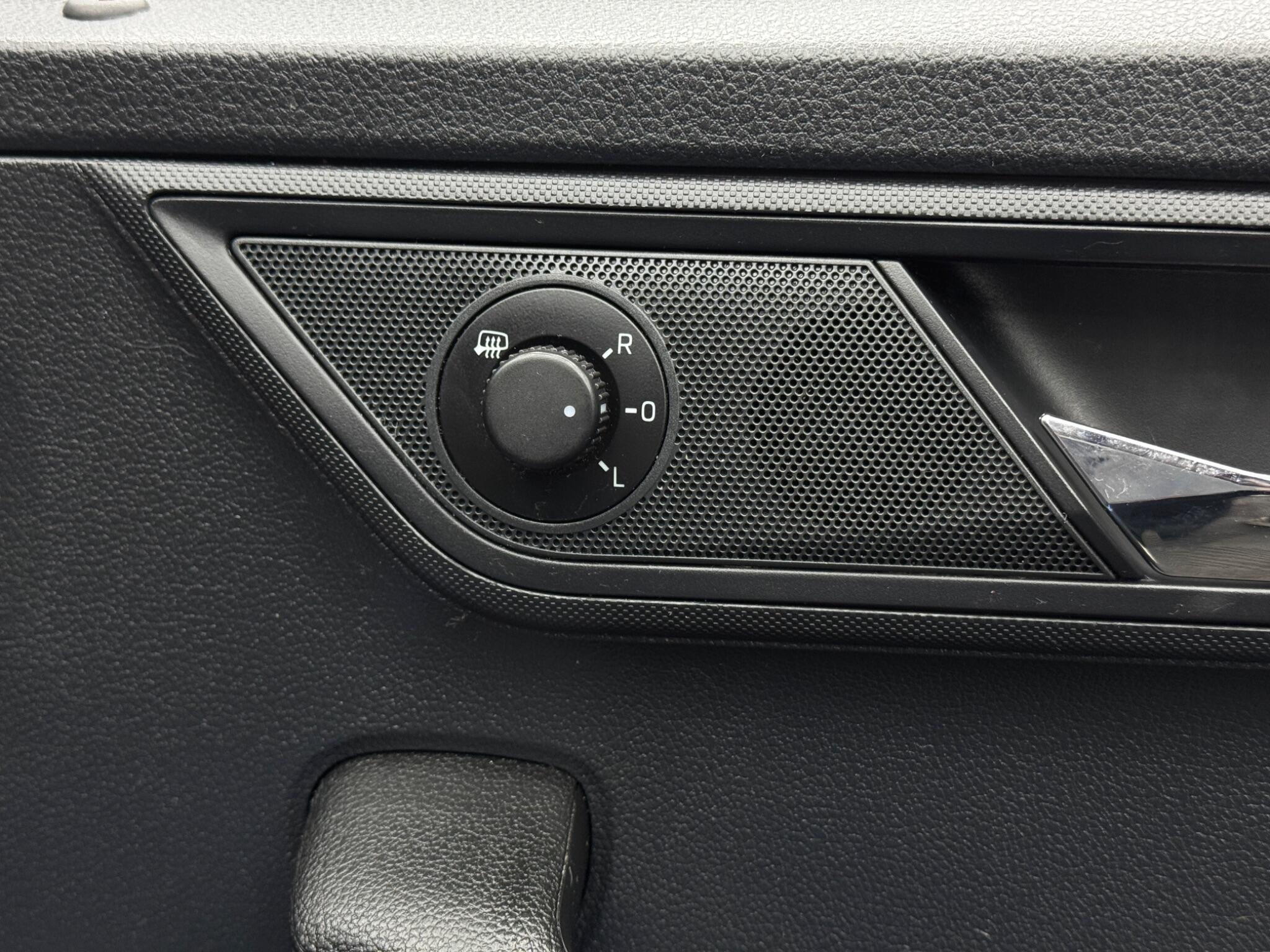 Skoda Fabia - Image 35
