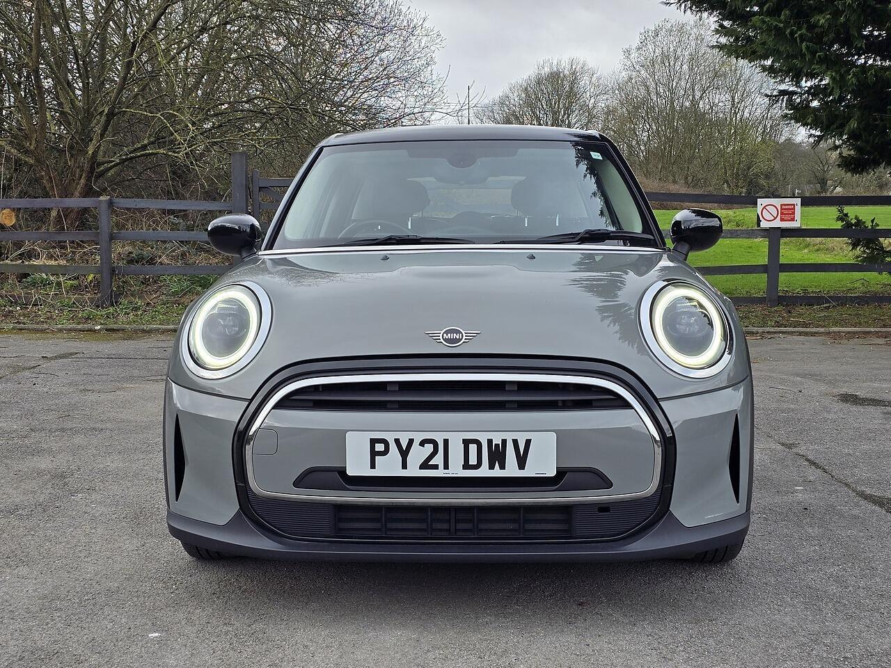 MINI Hatch - Image 21