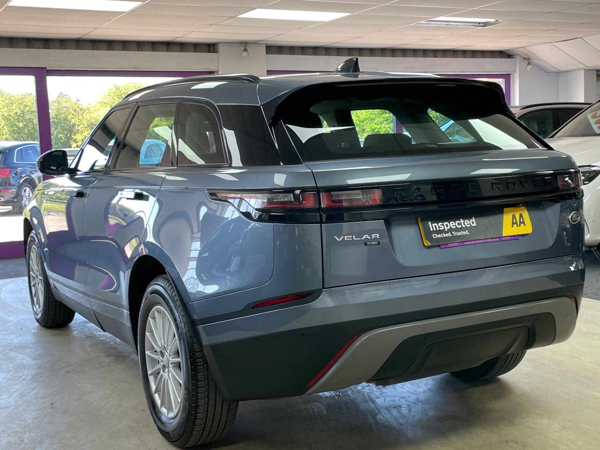 Land Rover Range Rover Velar - Image 9