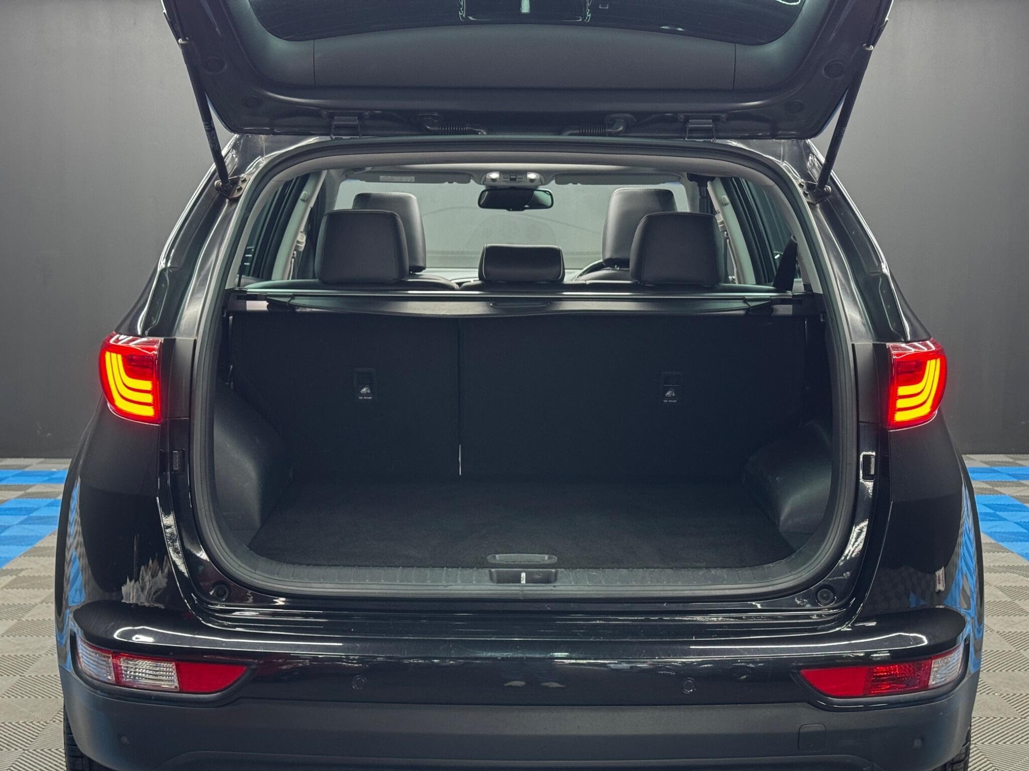 Kia Sportage - Image 38