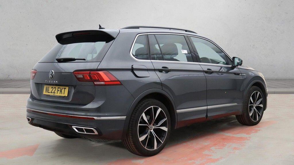 Volkswagen Tiguan - Image 4
