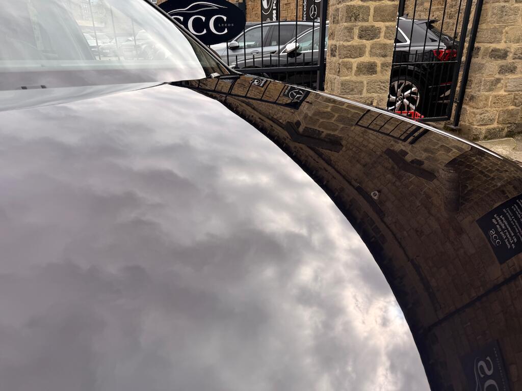 Volkswagen Tiguan - Image 18