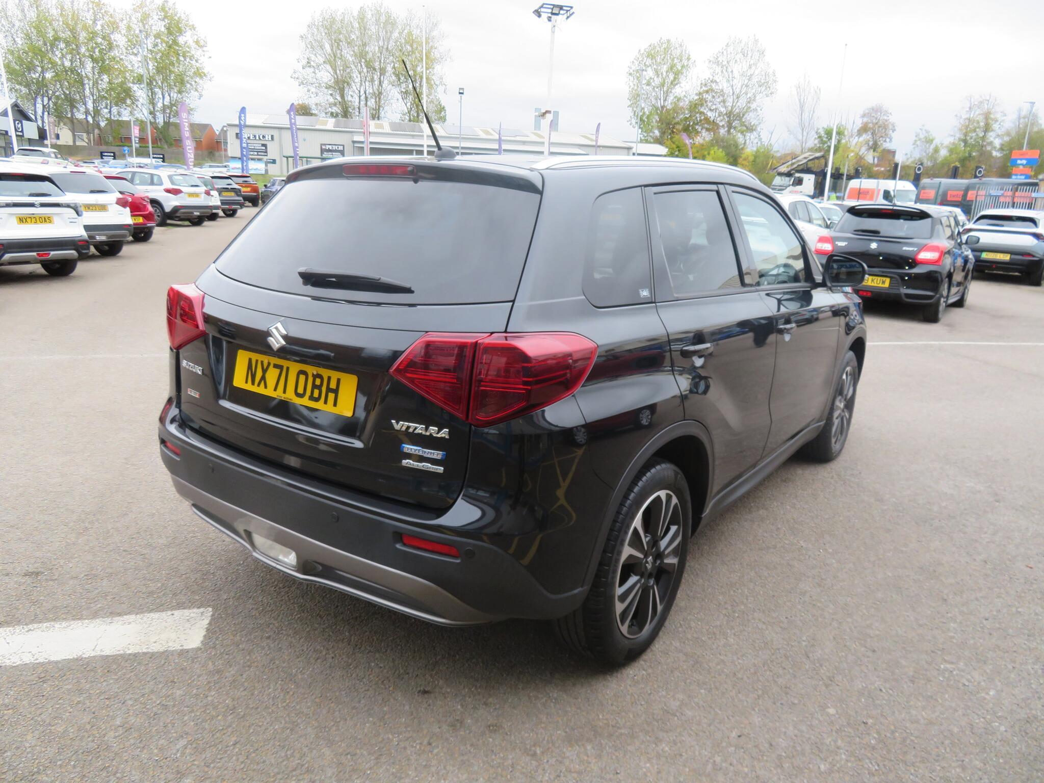 Suzuki Vitara - Image 8