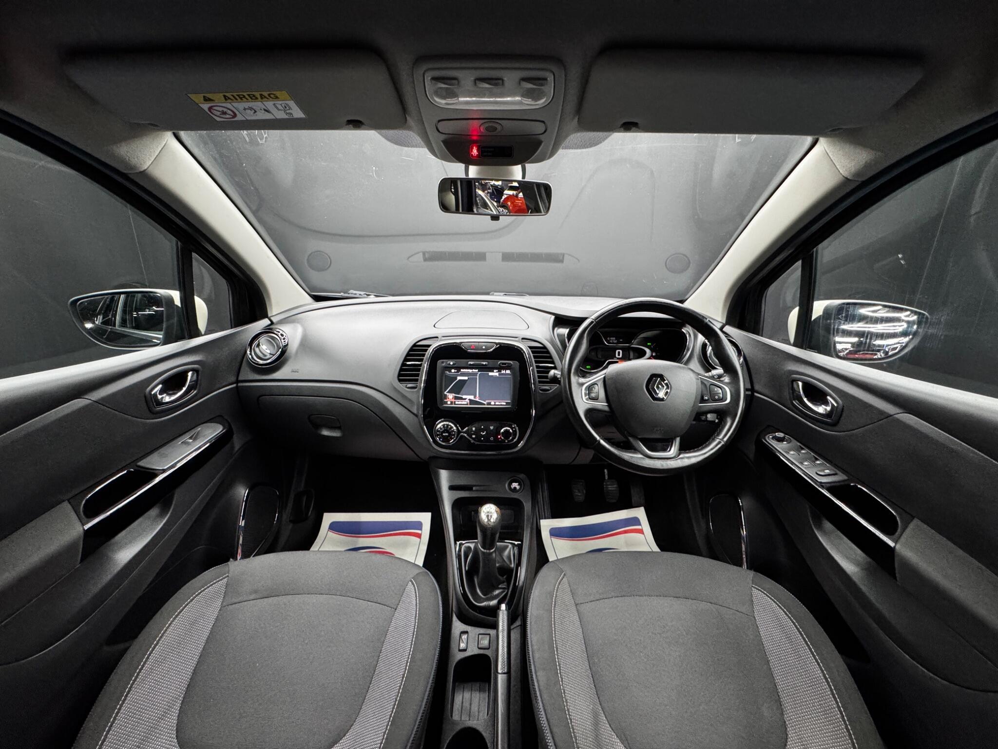 Renault Captur - Image 17