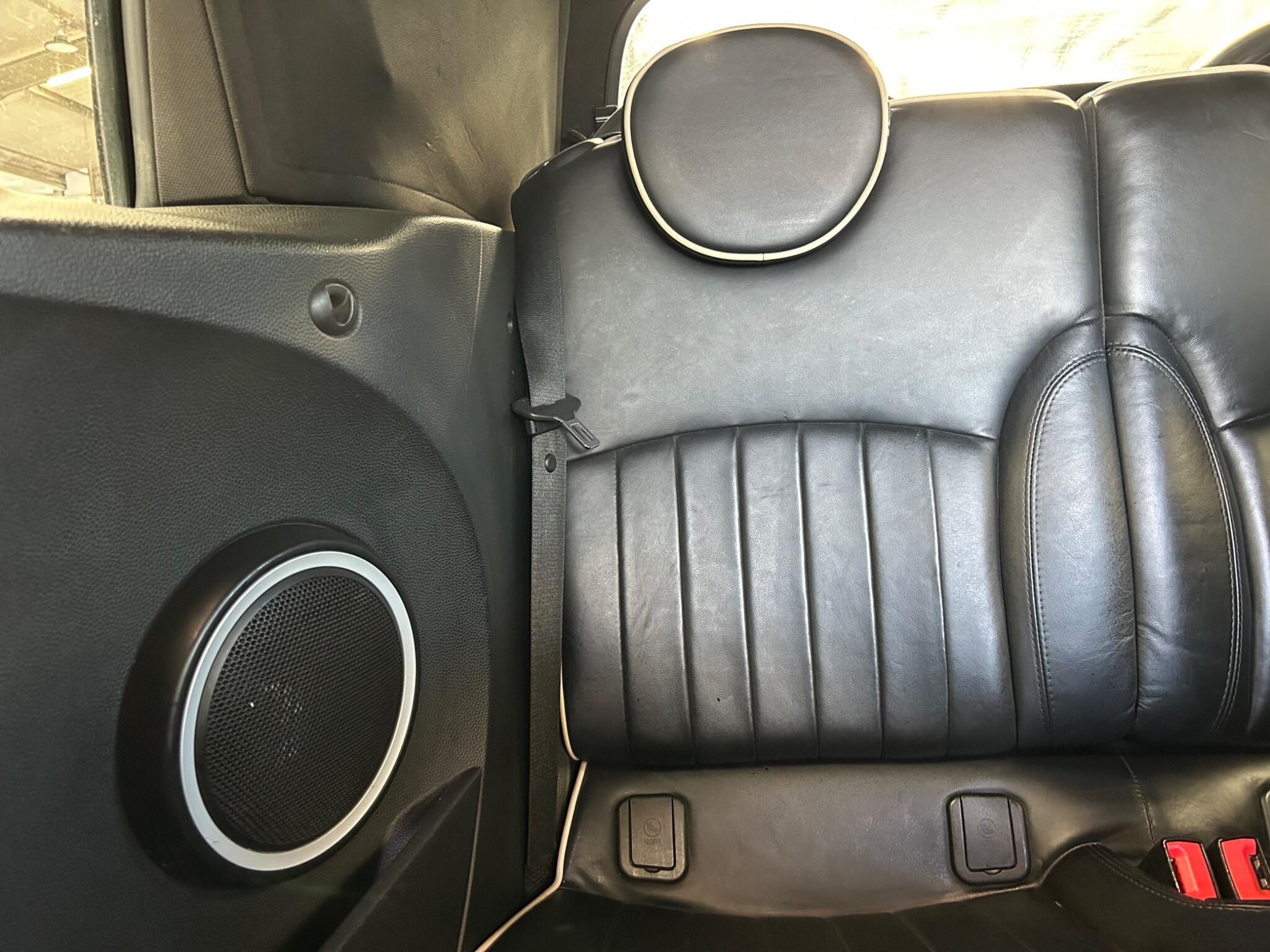 MINI Convertible - Image 25