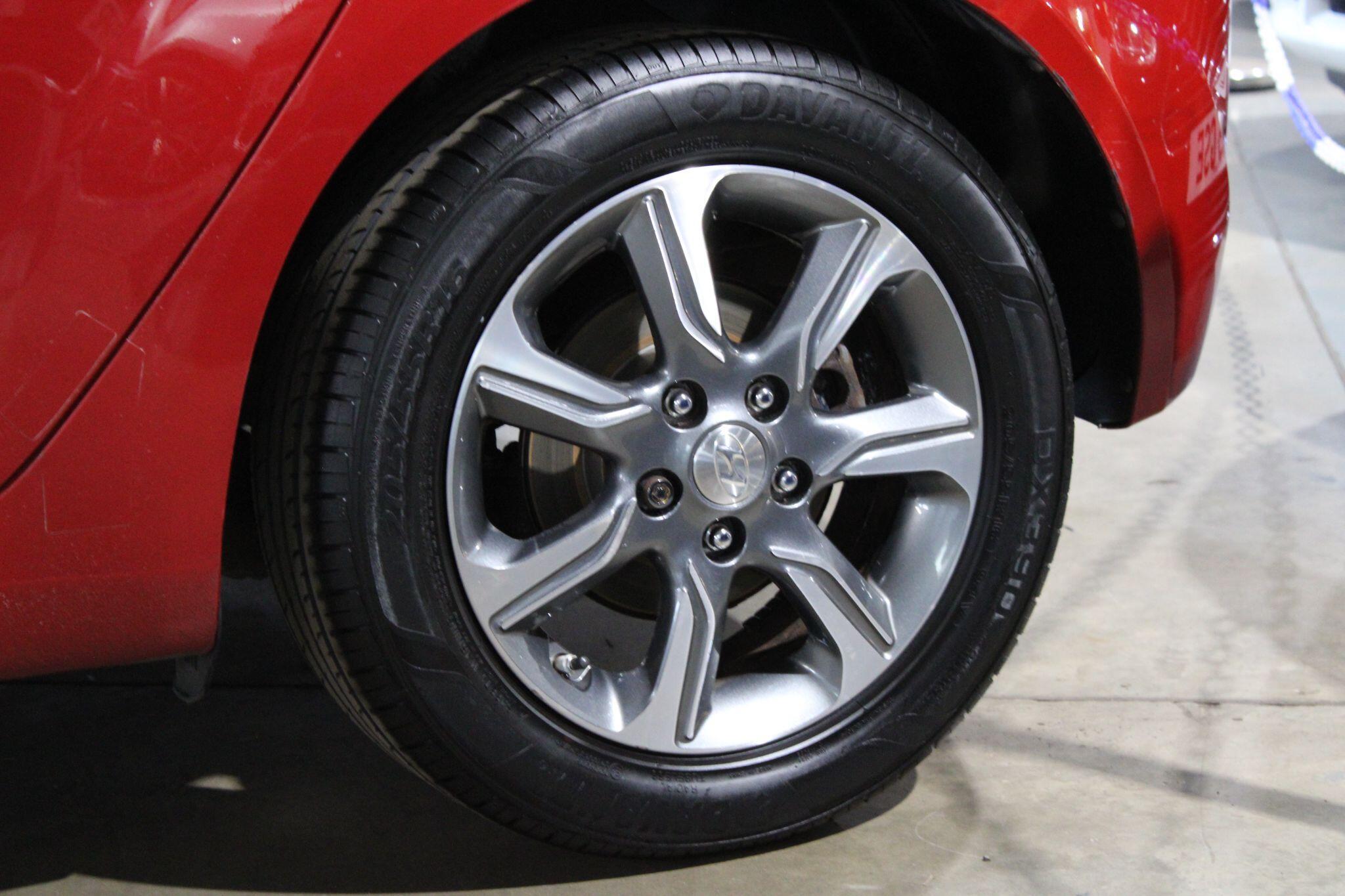 Hyundai ix20 - Image 27