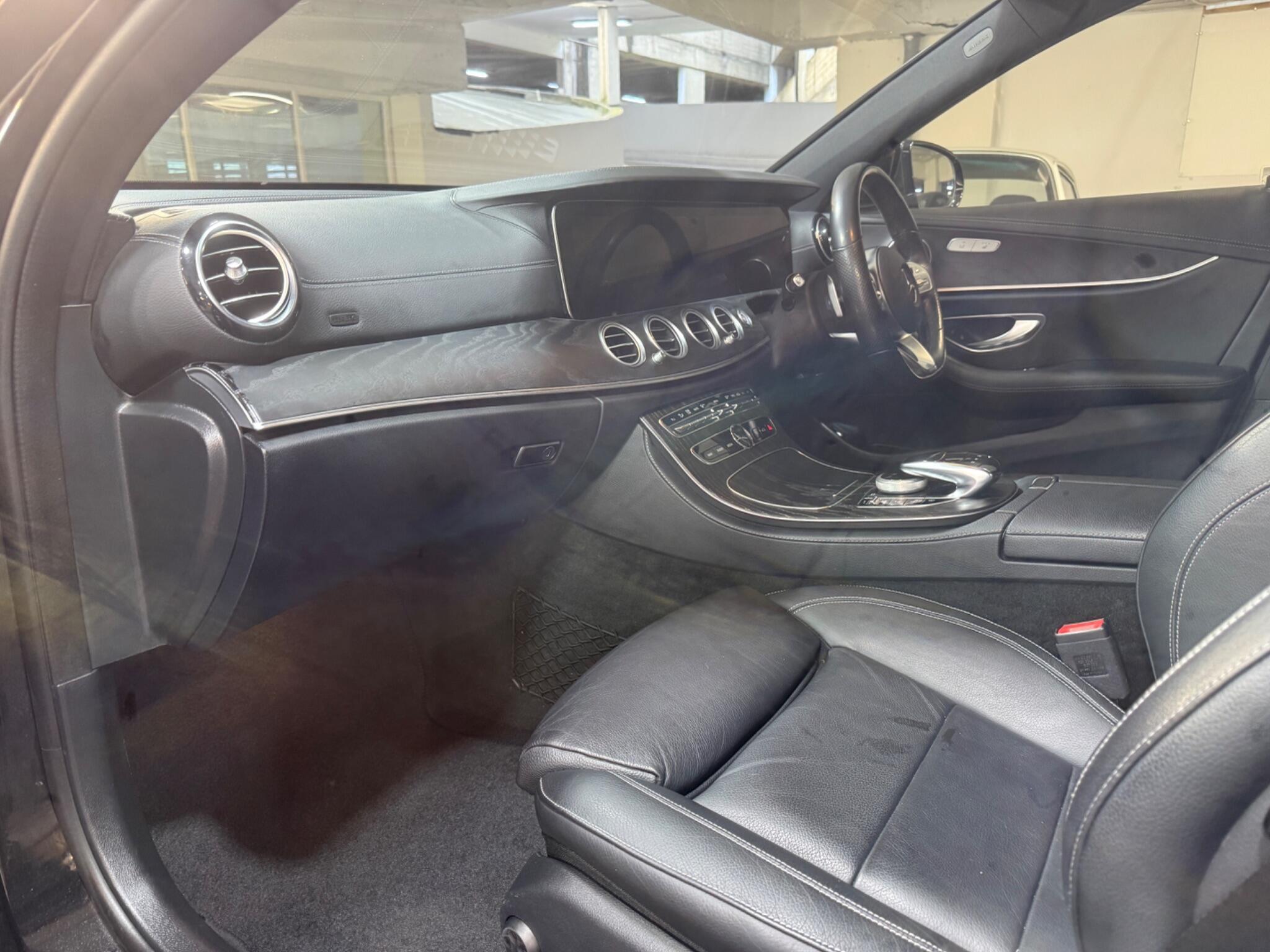 Mercedes E Class - Image 10