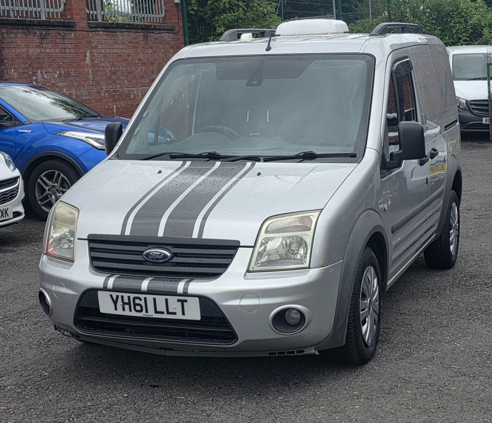 Ford Transit Connect - Image 3