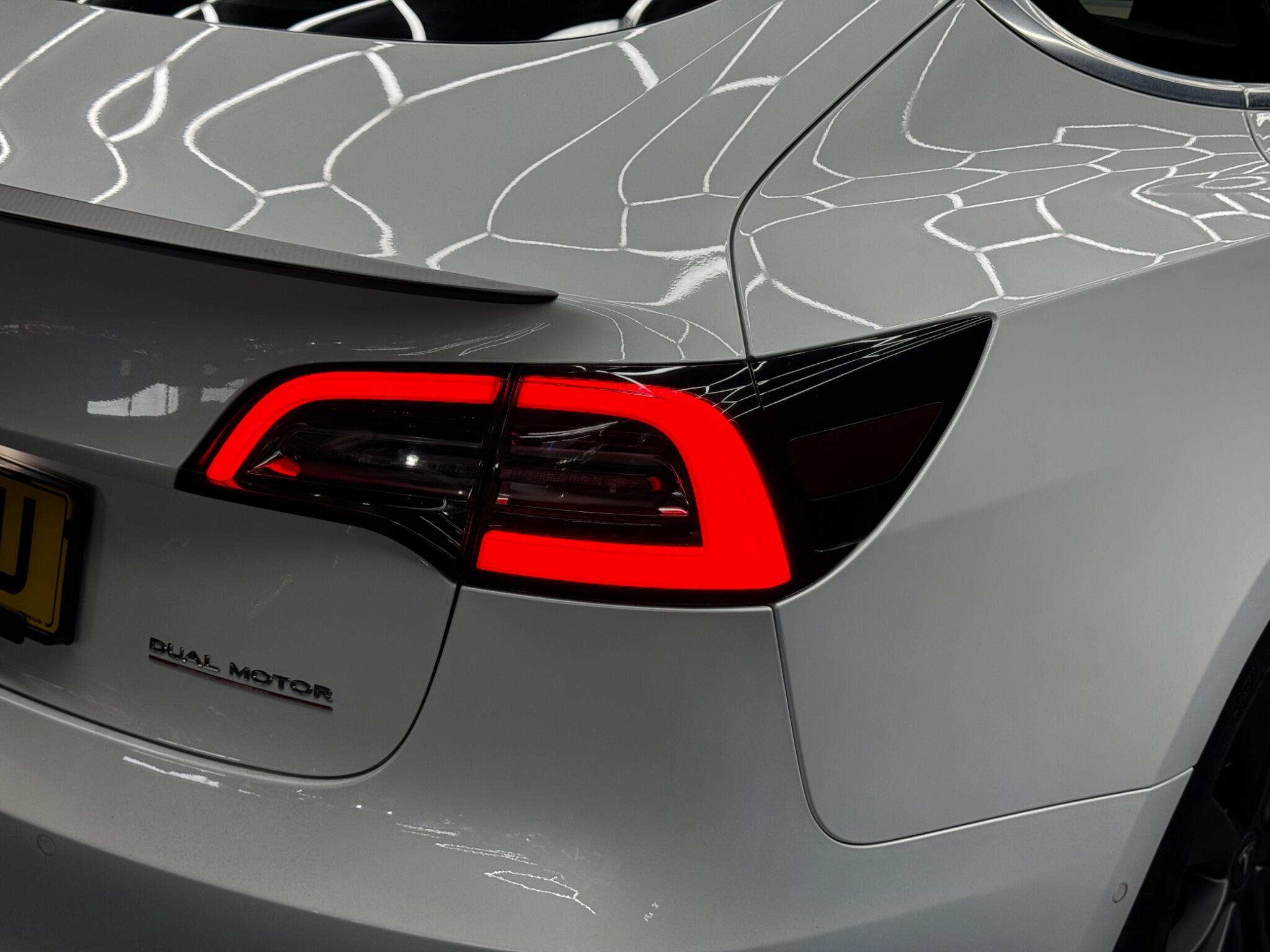 Tesla Model 3 - Image 43