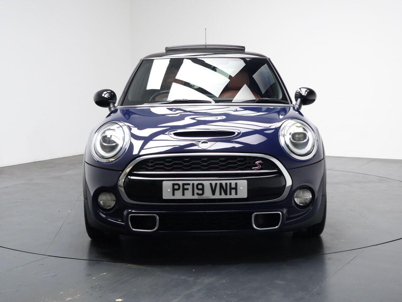 MINI Hatch - Image 5
