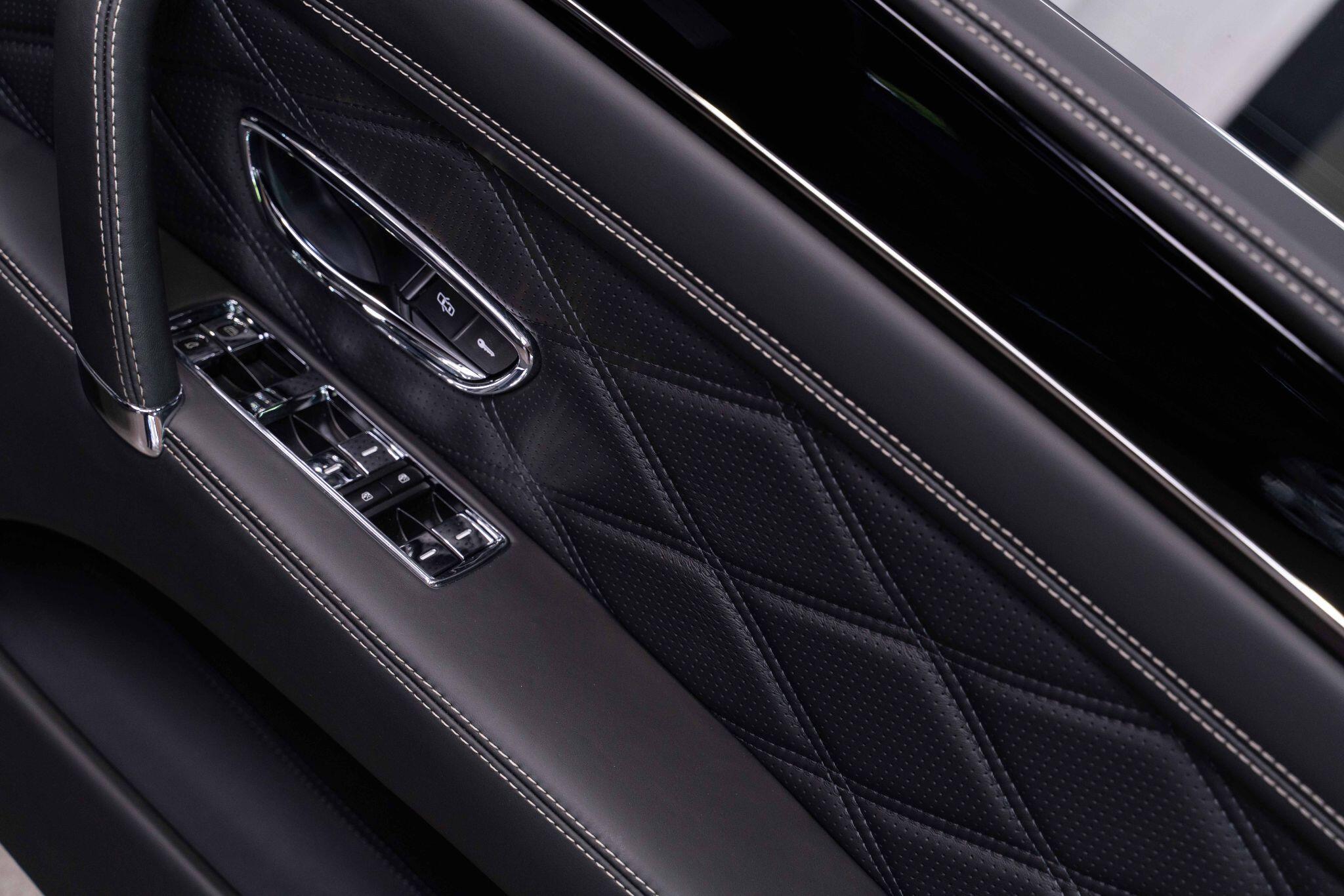 Bentley Flying Spur - Image 8