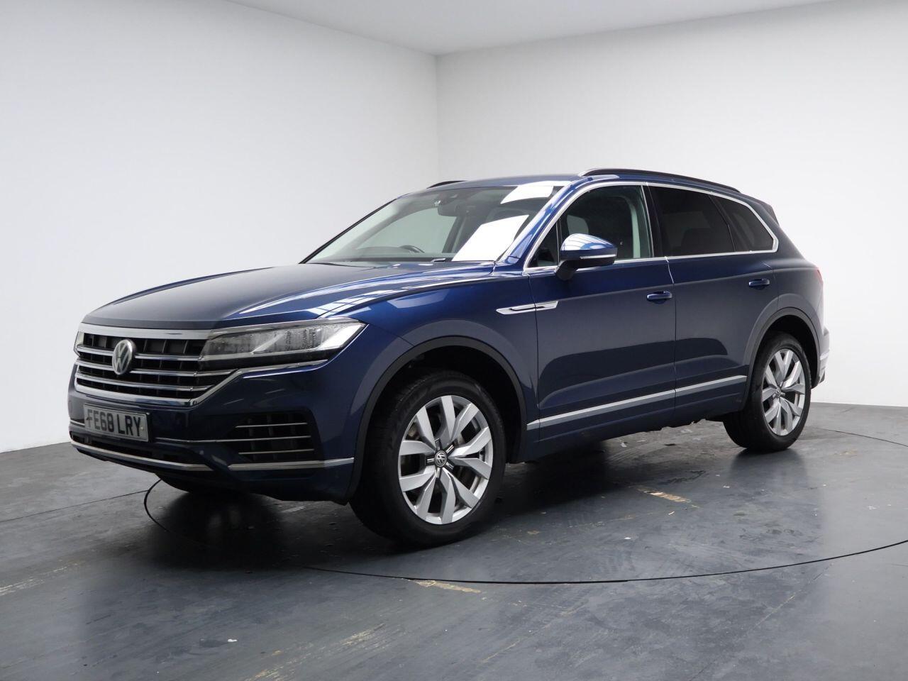 Volkswagen Touareg - Image 7