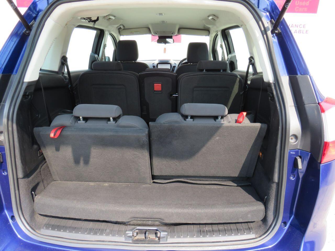 Ford Grand C-MAX - Image 13