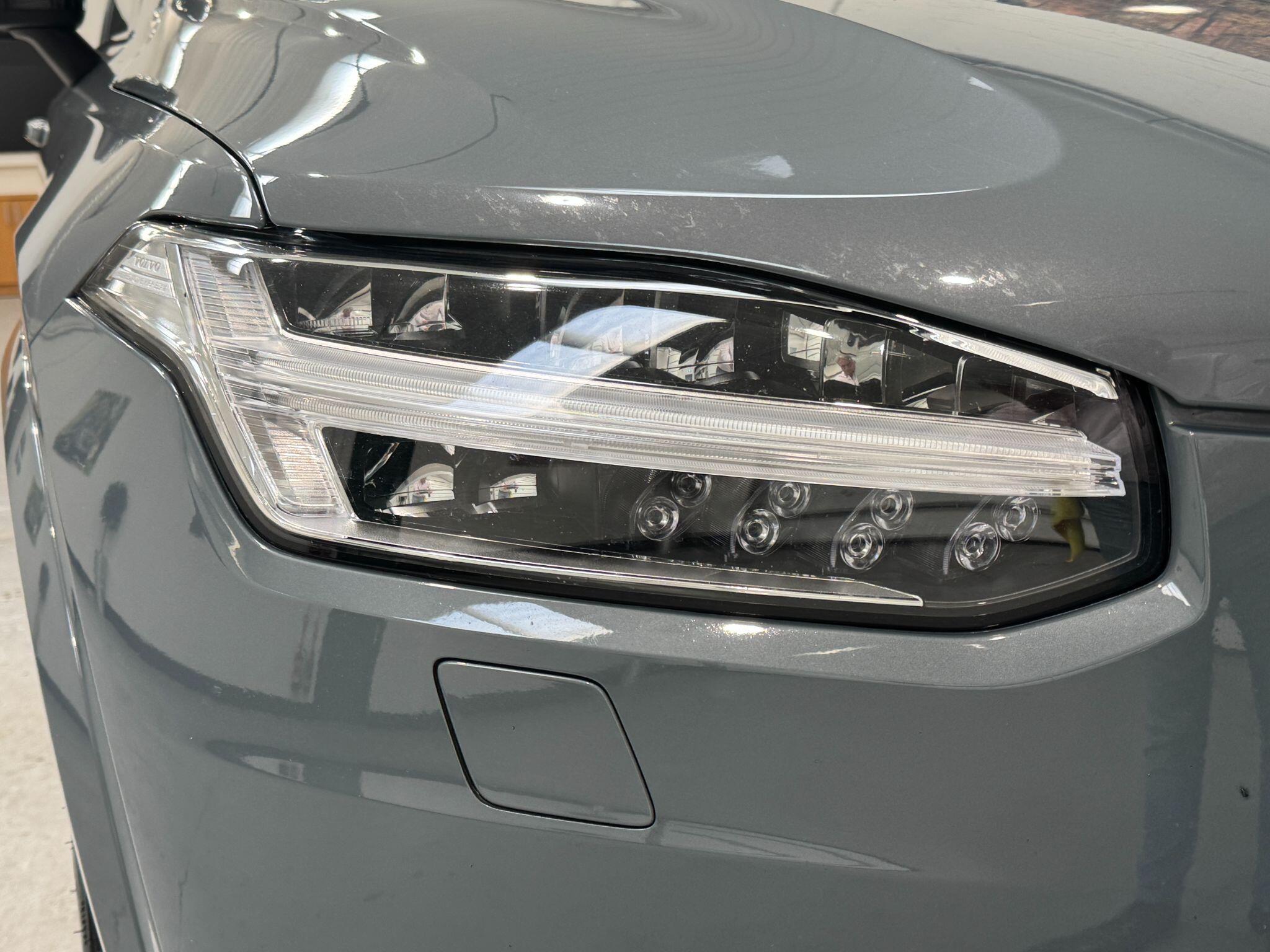 Volvo XC90 - Image 77