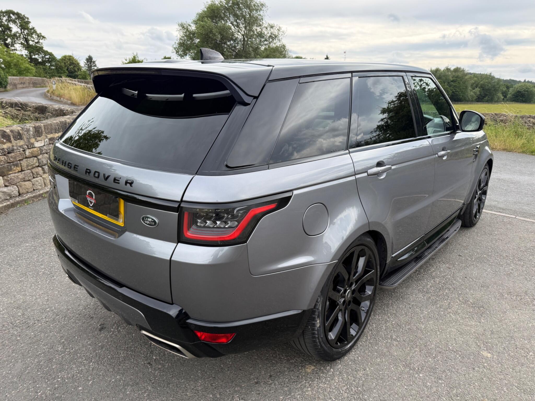 Land Rover RANGE ROVER SPORT - Image 18