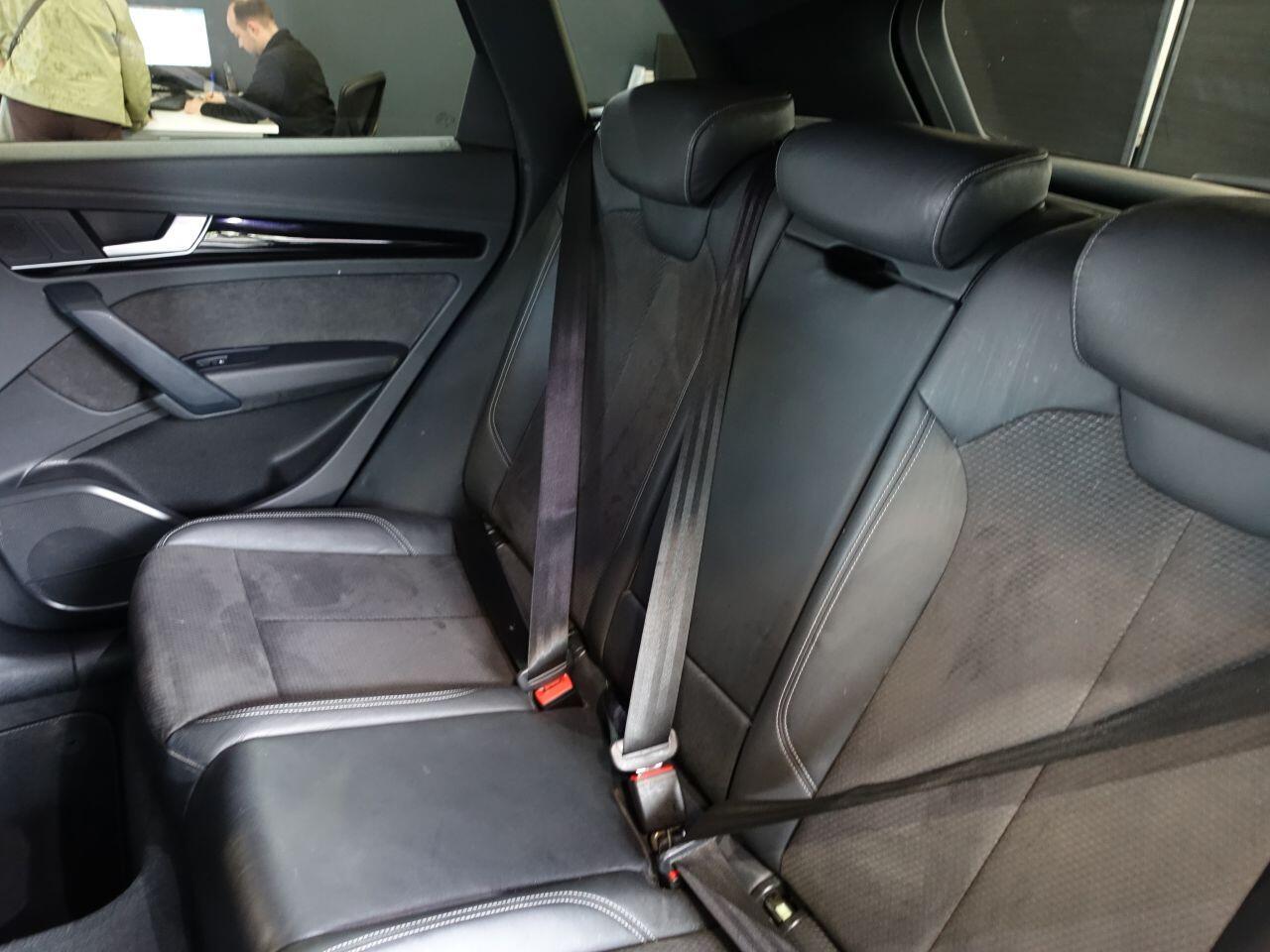 Audi Q5 - Image 17