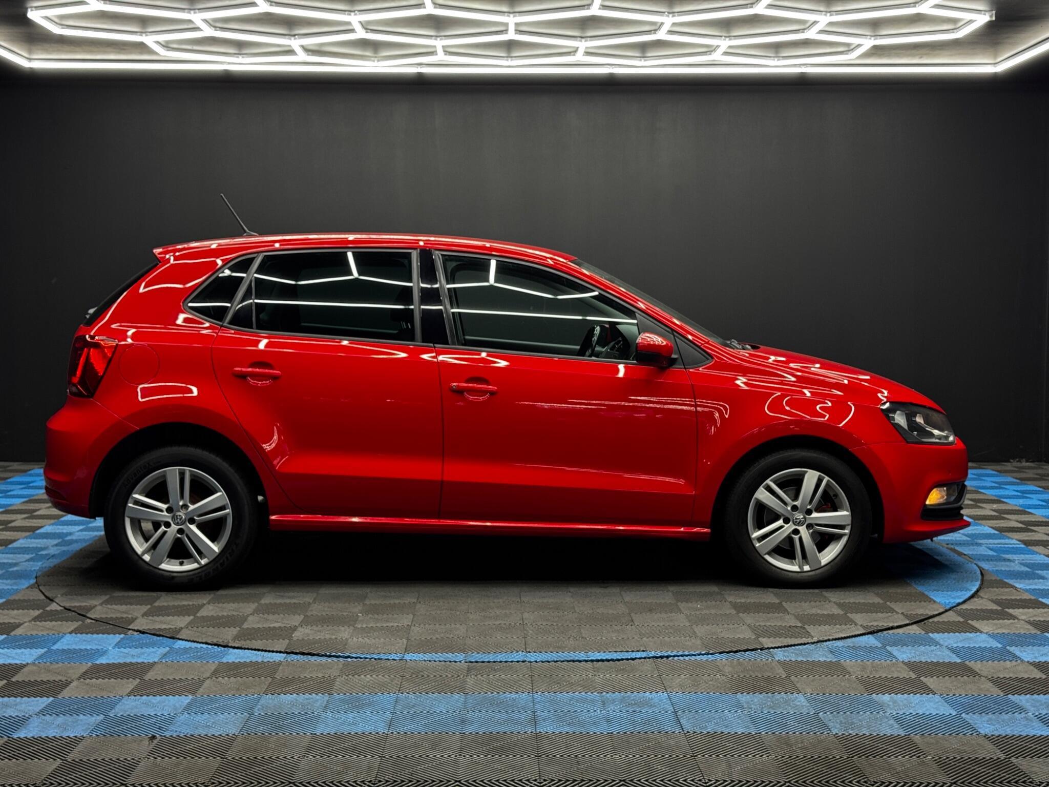 Volkswagen Polo - Image 4