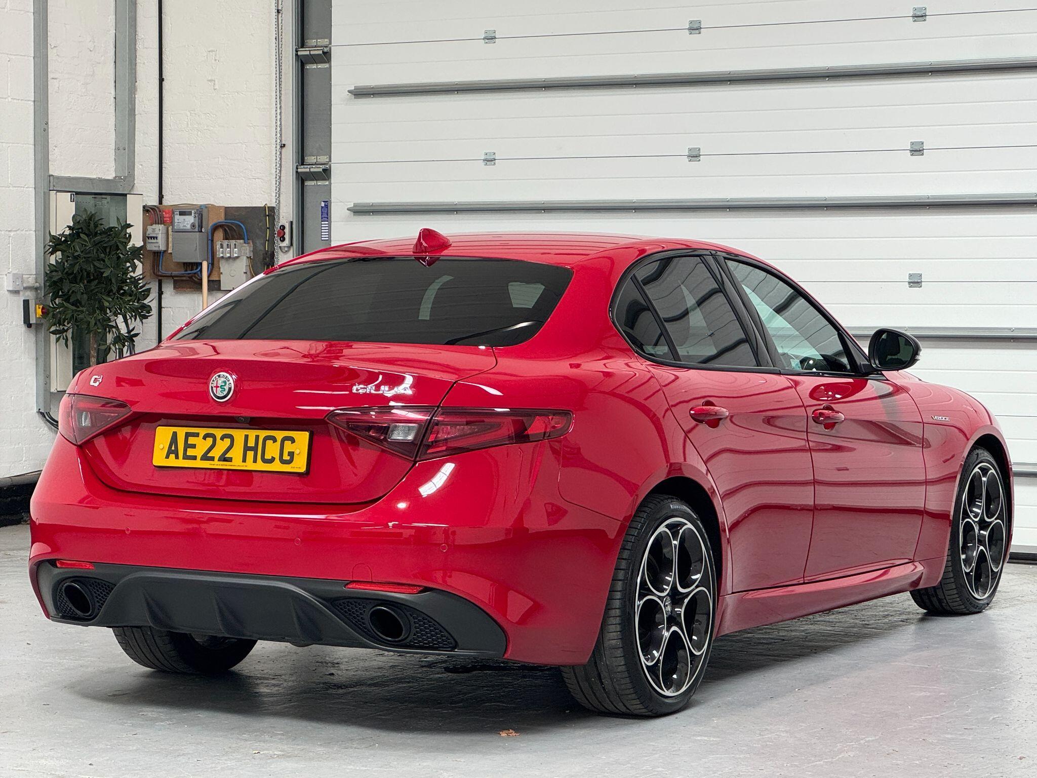 Alfa Romeo Giulia - Image 11