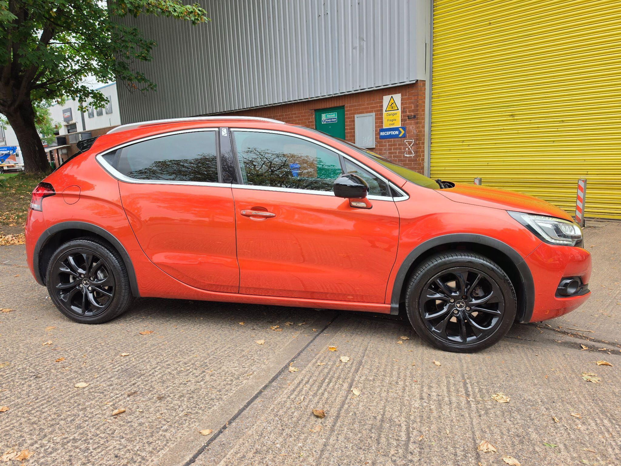 DS AUTOMOBILES DS 4 CROSSBACK - Image 6