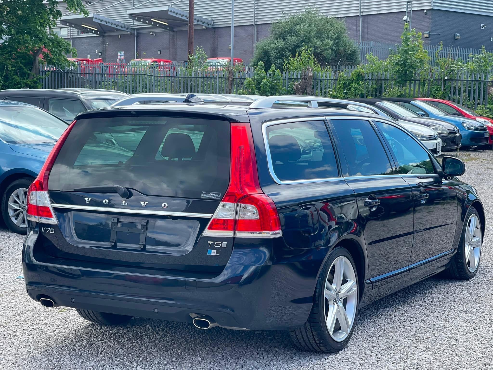 Volvo V70 - Image 7