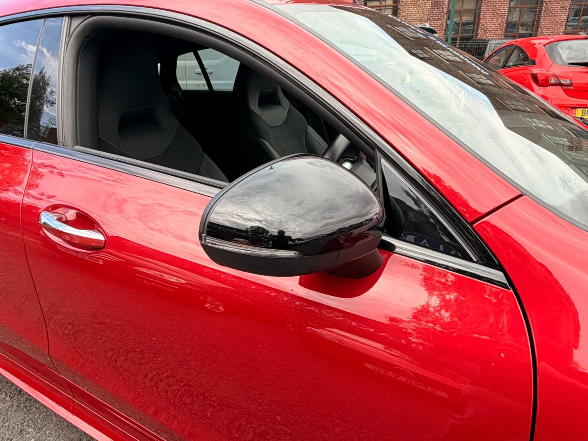 Mercedes CLA - Image 9