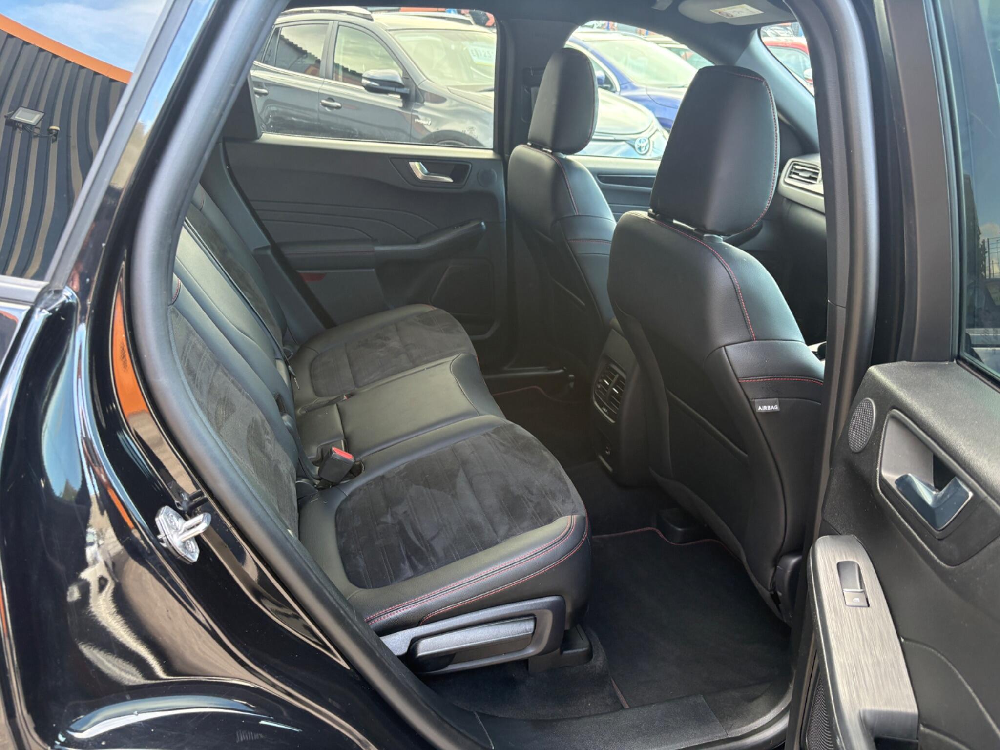 Ford Kuga - Image 15