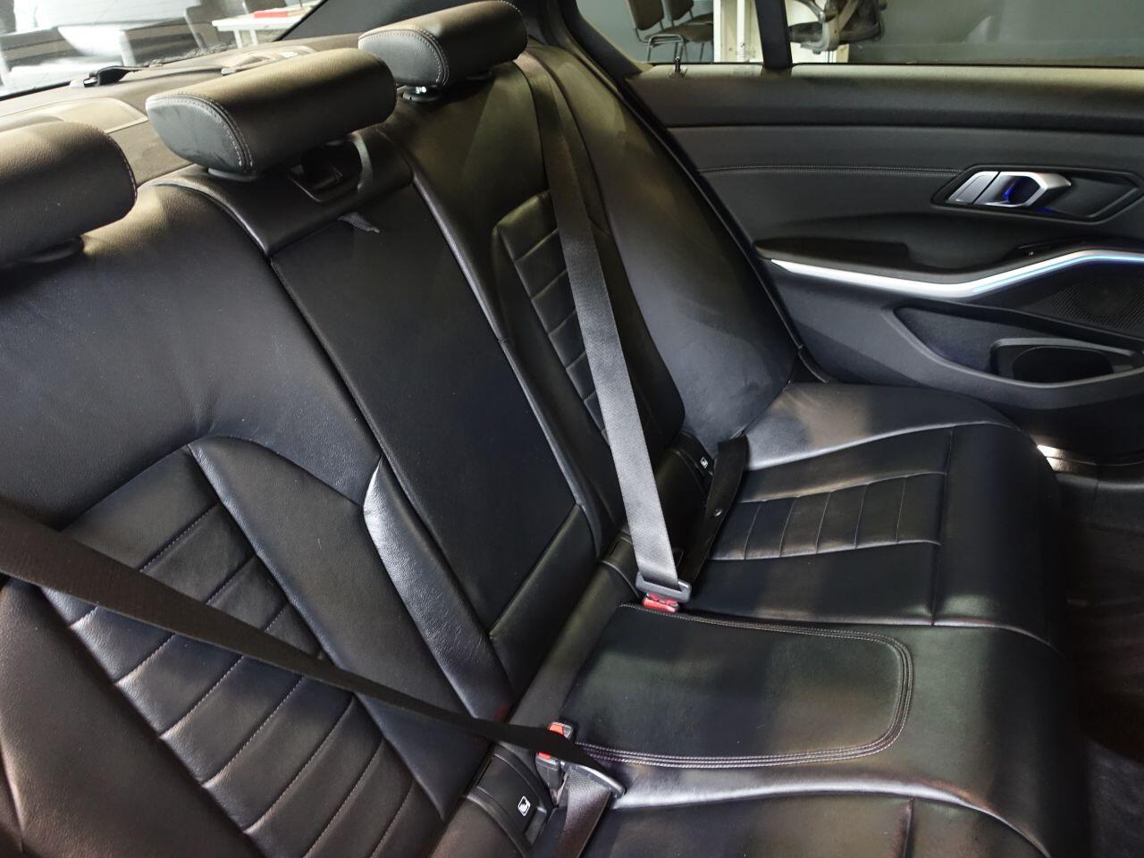 BMW 3 Series - Image 4