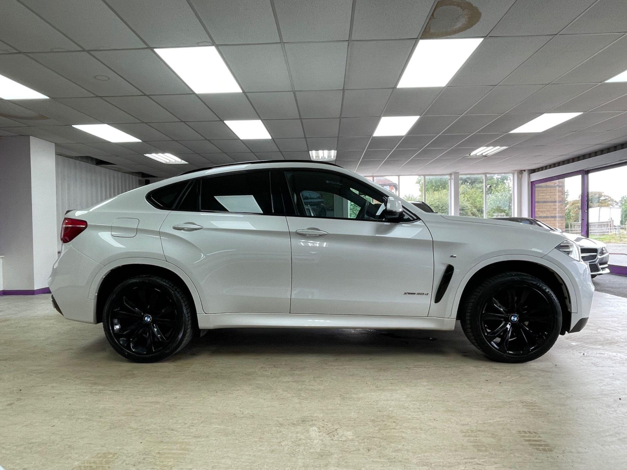 BMW X6 - Image 12