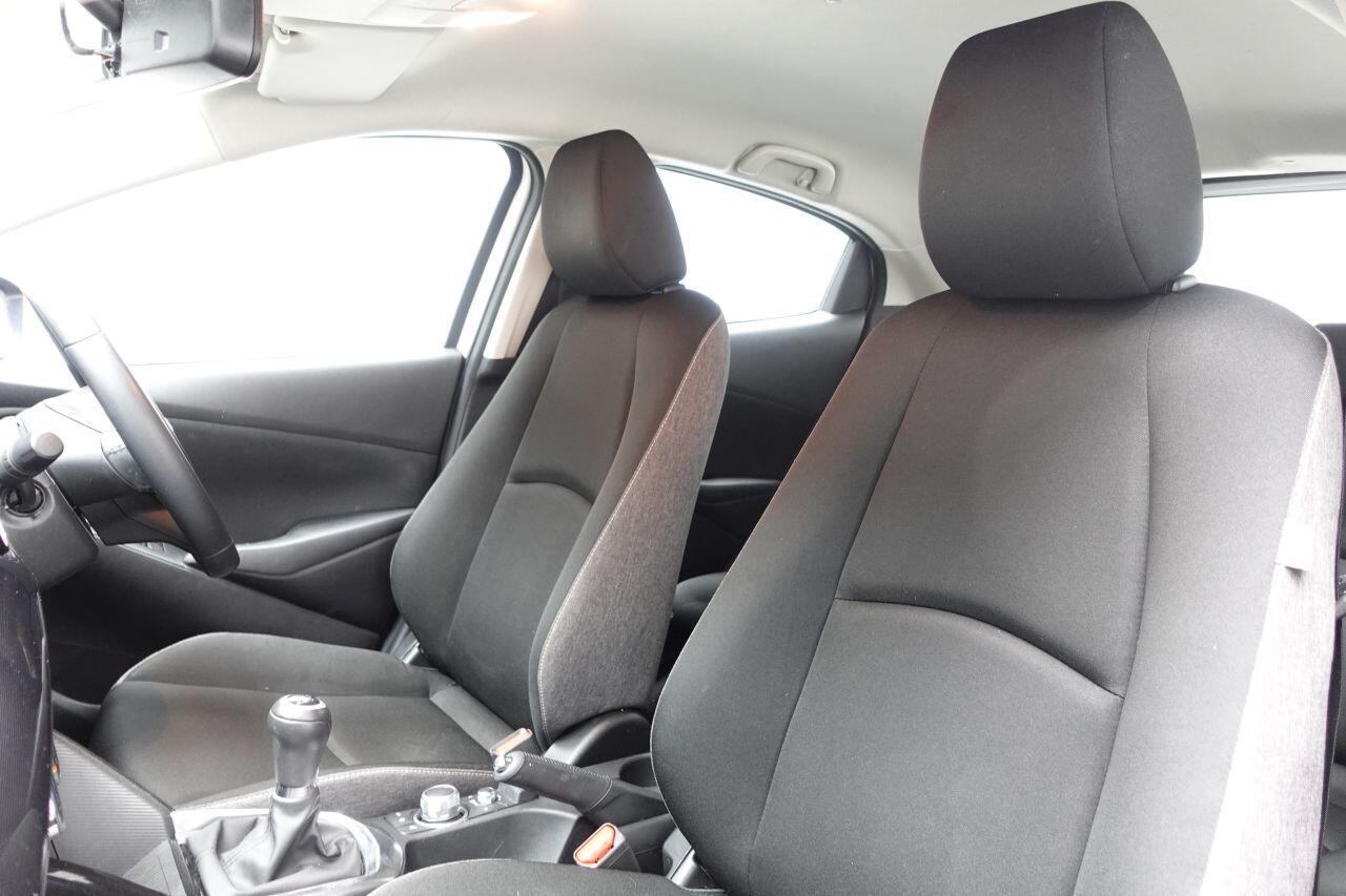 Mazda MAZDA2 - Image 17