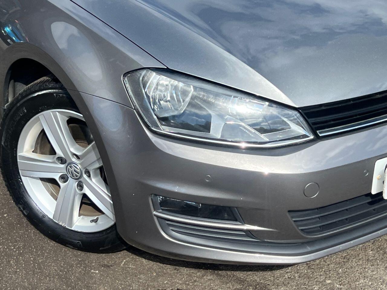 Volkswagen Golf - Image 7