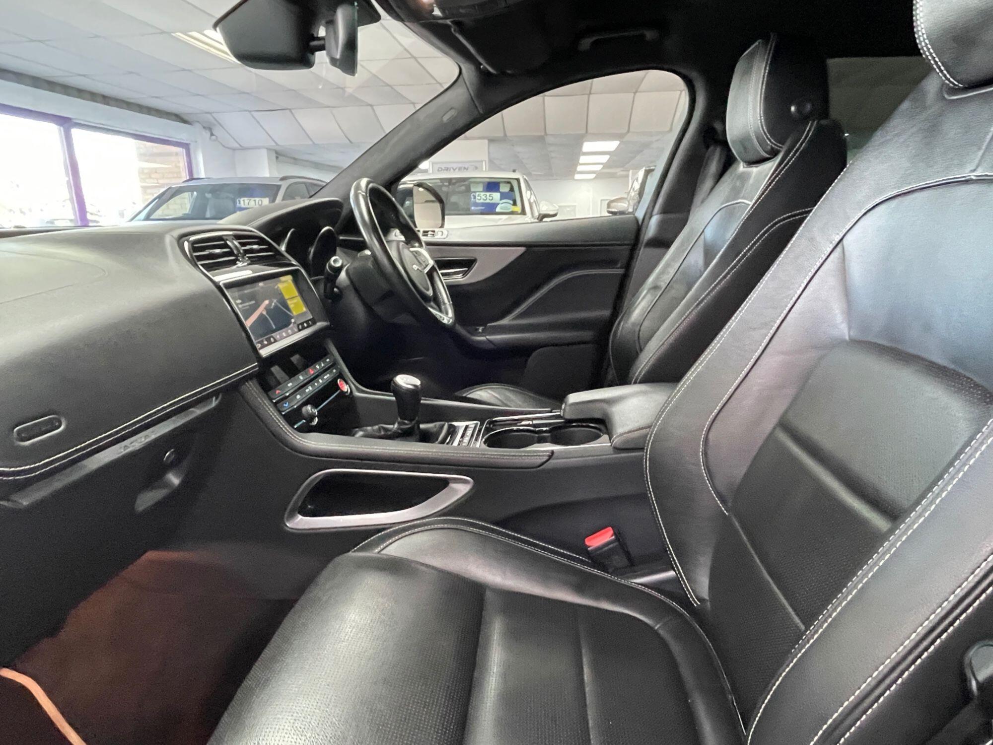 Jaguar F-Pace - Image 33