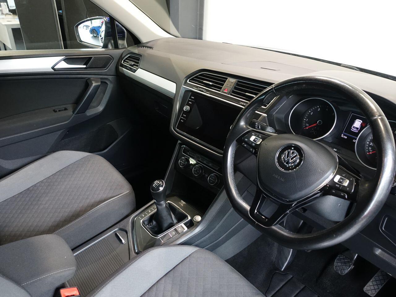 Volkswagen Tiguan - Image 2
