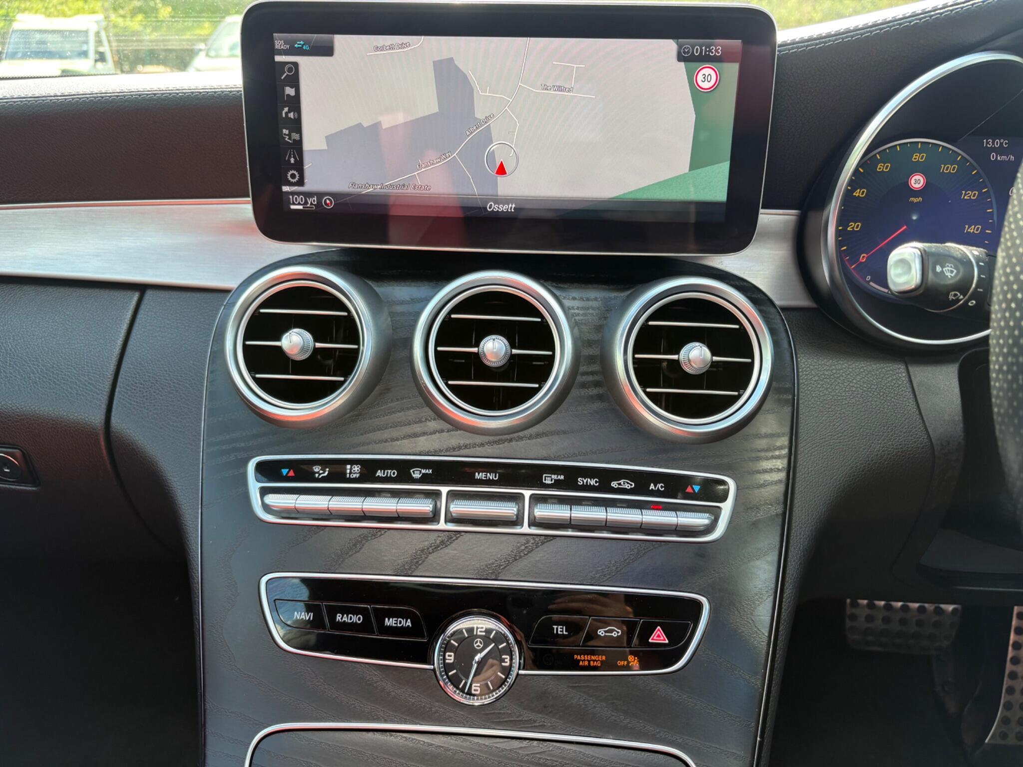 Mercedes C Class - Image 37