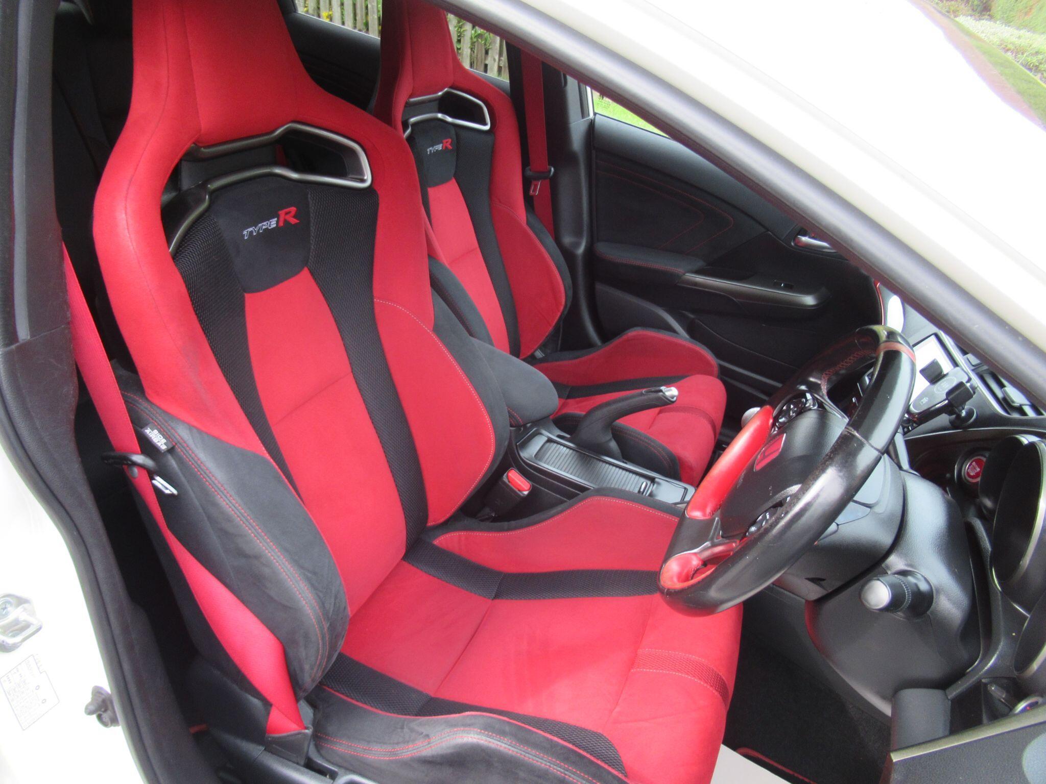 Honda Civic - Image 28