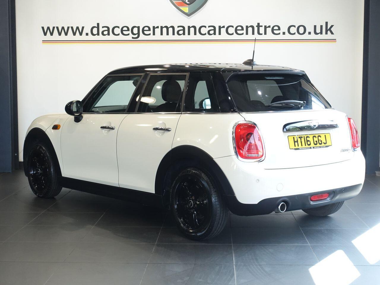 MINI Hatch - Image 8