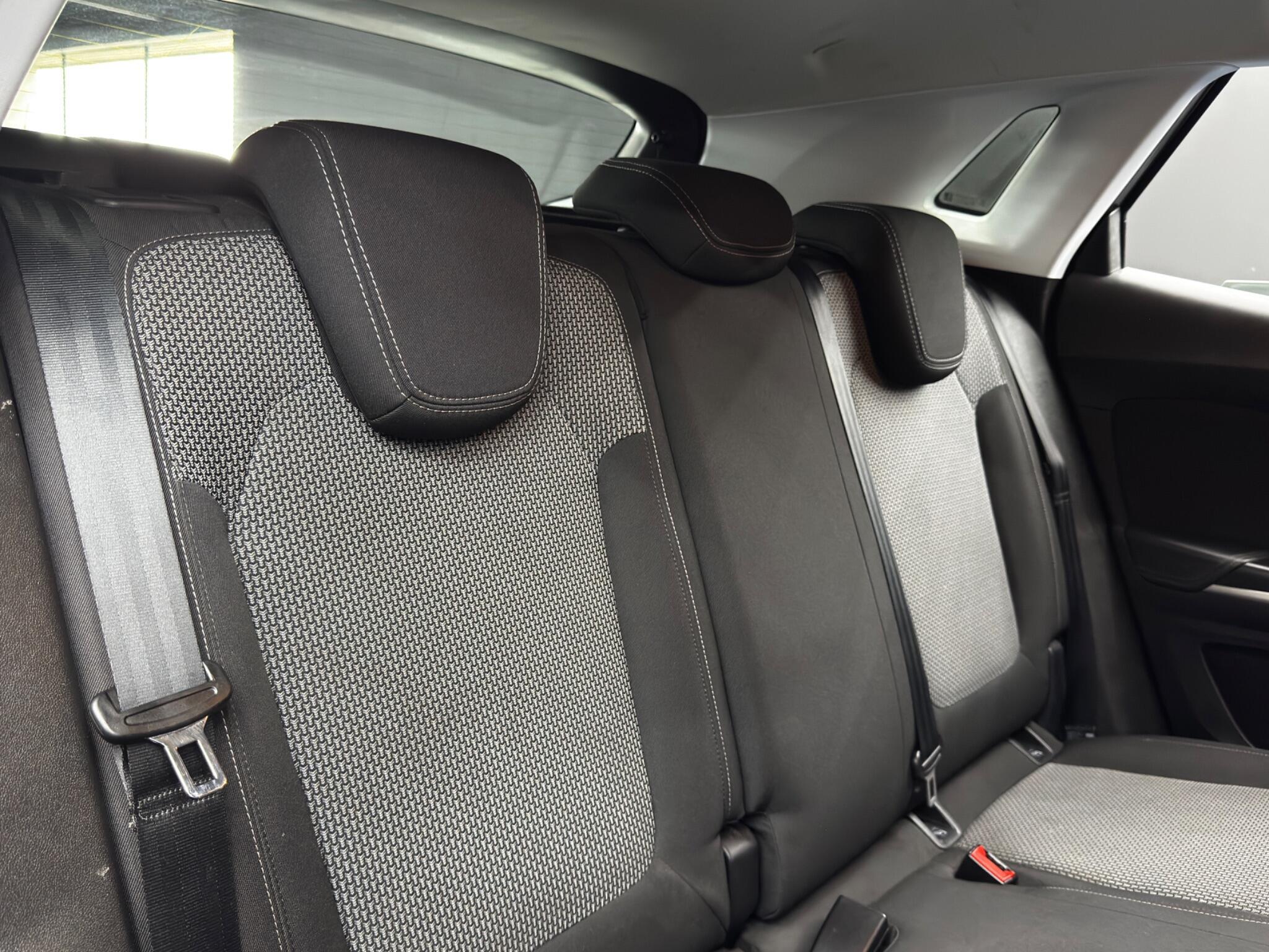 Vauxhall Grandland X - Image 14