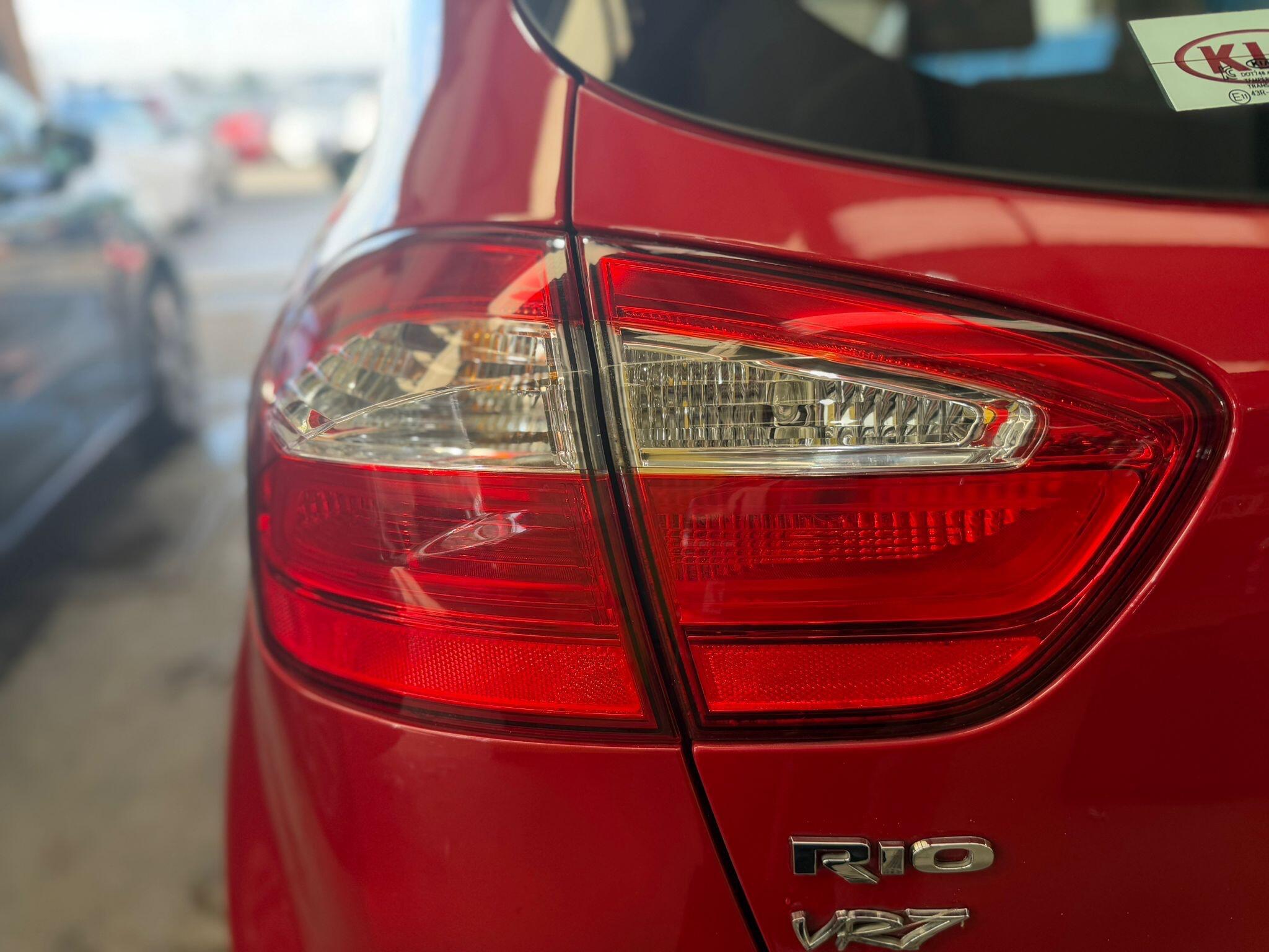 Kia Rio - Image 20